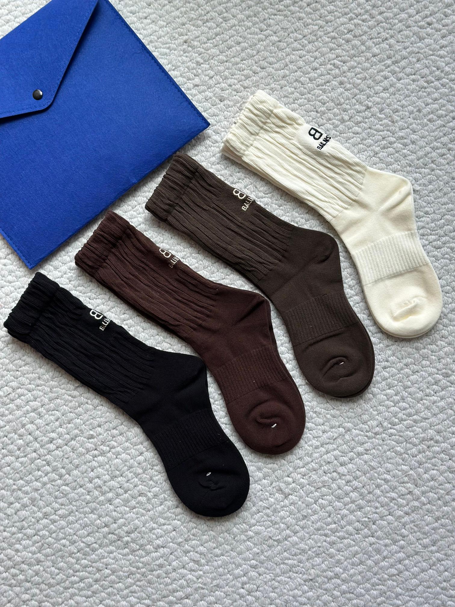 Balenciaga Women's Embroidered Mid-Calf Socks - Comprehensive