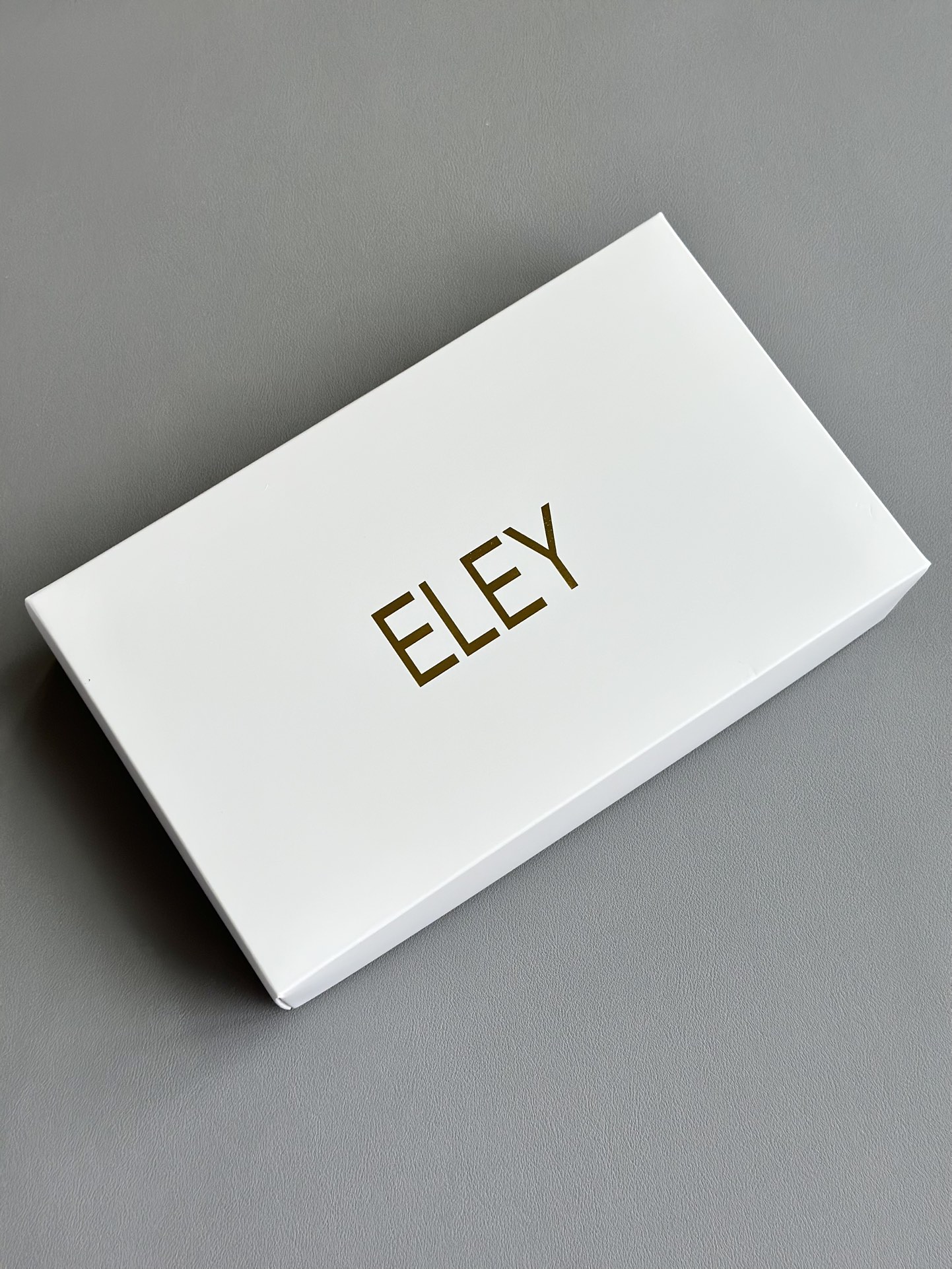 ELEY新款奶嘴胶软支撑面膜超薄胶原蛋白内衣 💫超薄胶原蛋白内衣 | 奶嘴胶软支撑，舒适贴合，呵护肌肤 