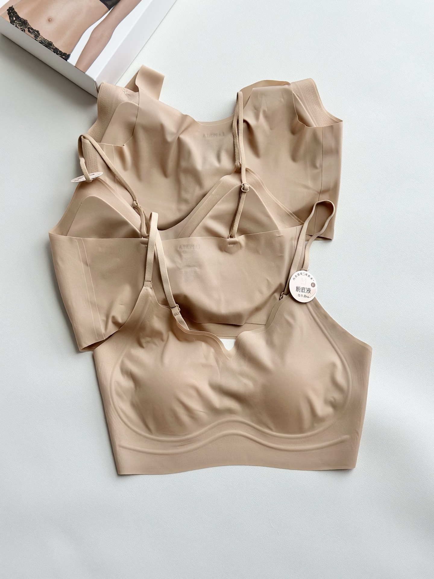 LaPels 新款 正品『小云肌』🌸凉感超薄粉底液系列🌸果冻无痕文朋尺码:均码适合80-135斤体重内衣