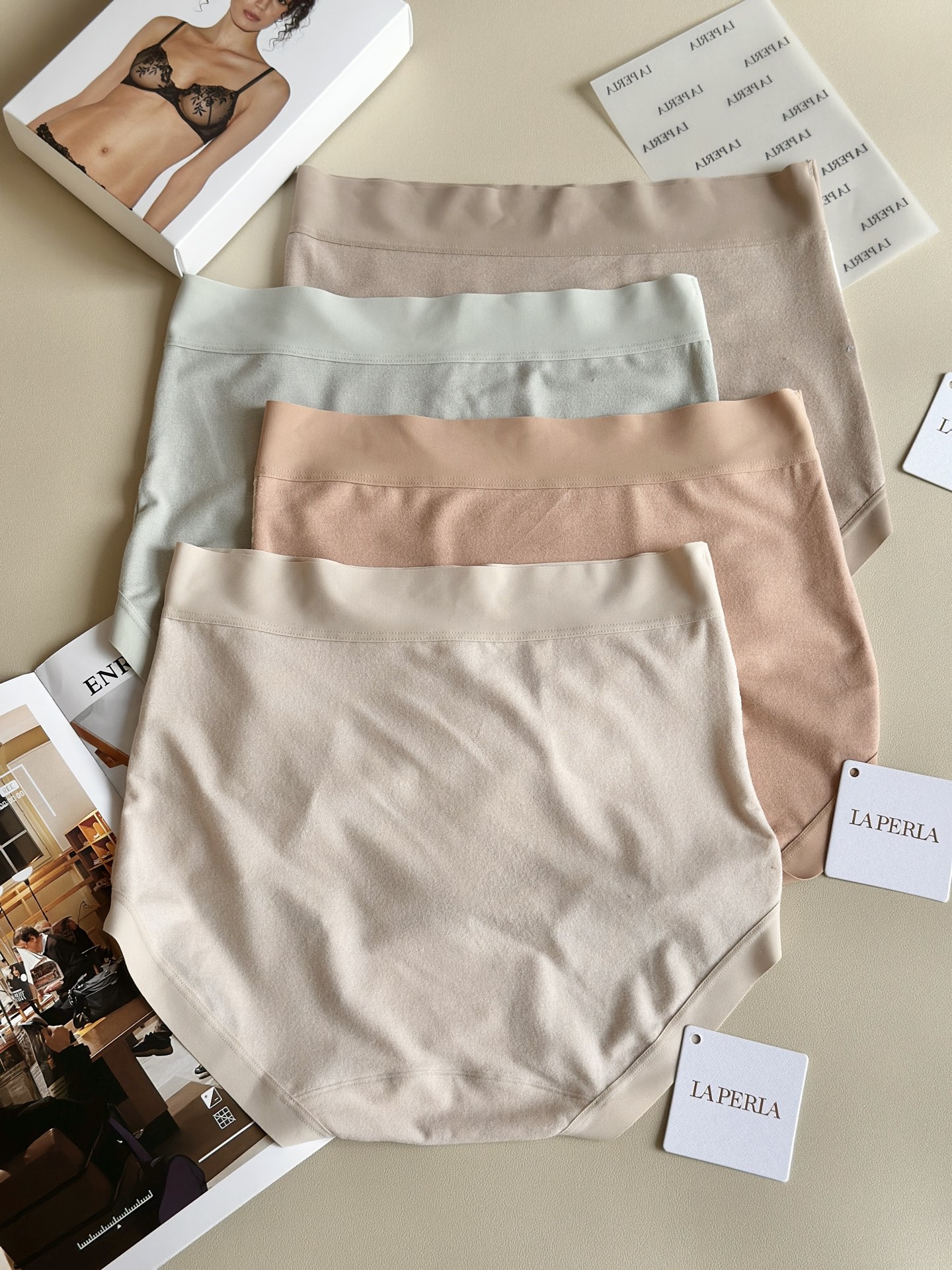 【】LaPerla秋冬新款生姜蚕丝暖宫裤高腰女士内裤 【颜色】墨本橙 裸肤 迷雾灰 悠蓝(四条礼盒装)【