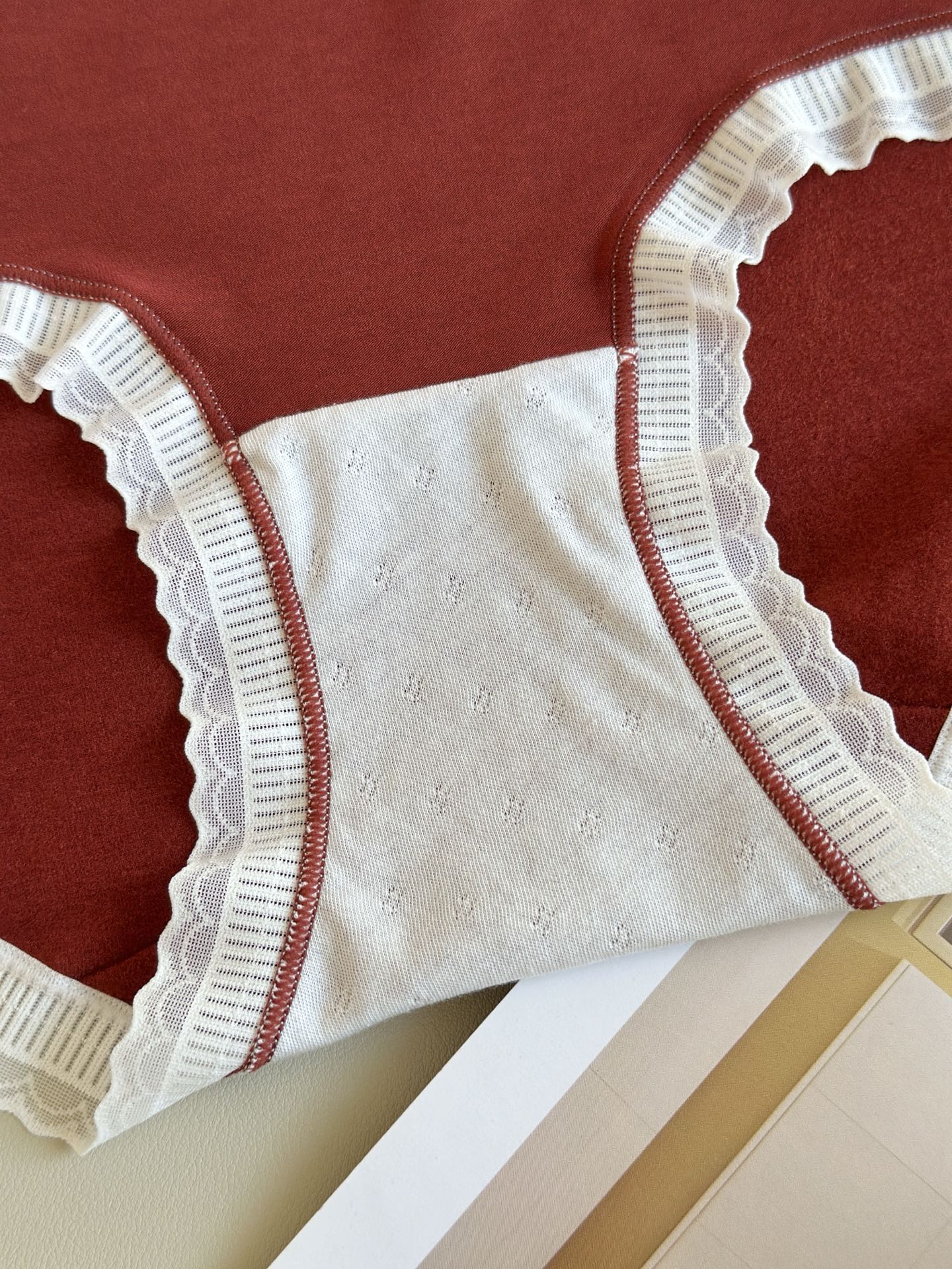 秋冬laPerla新款冬季无痕磨毛厚款德绒女士中腰三角内裤 大红中国红春节吉祥必备品冬季爆款舒适磨毛面料