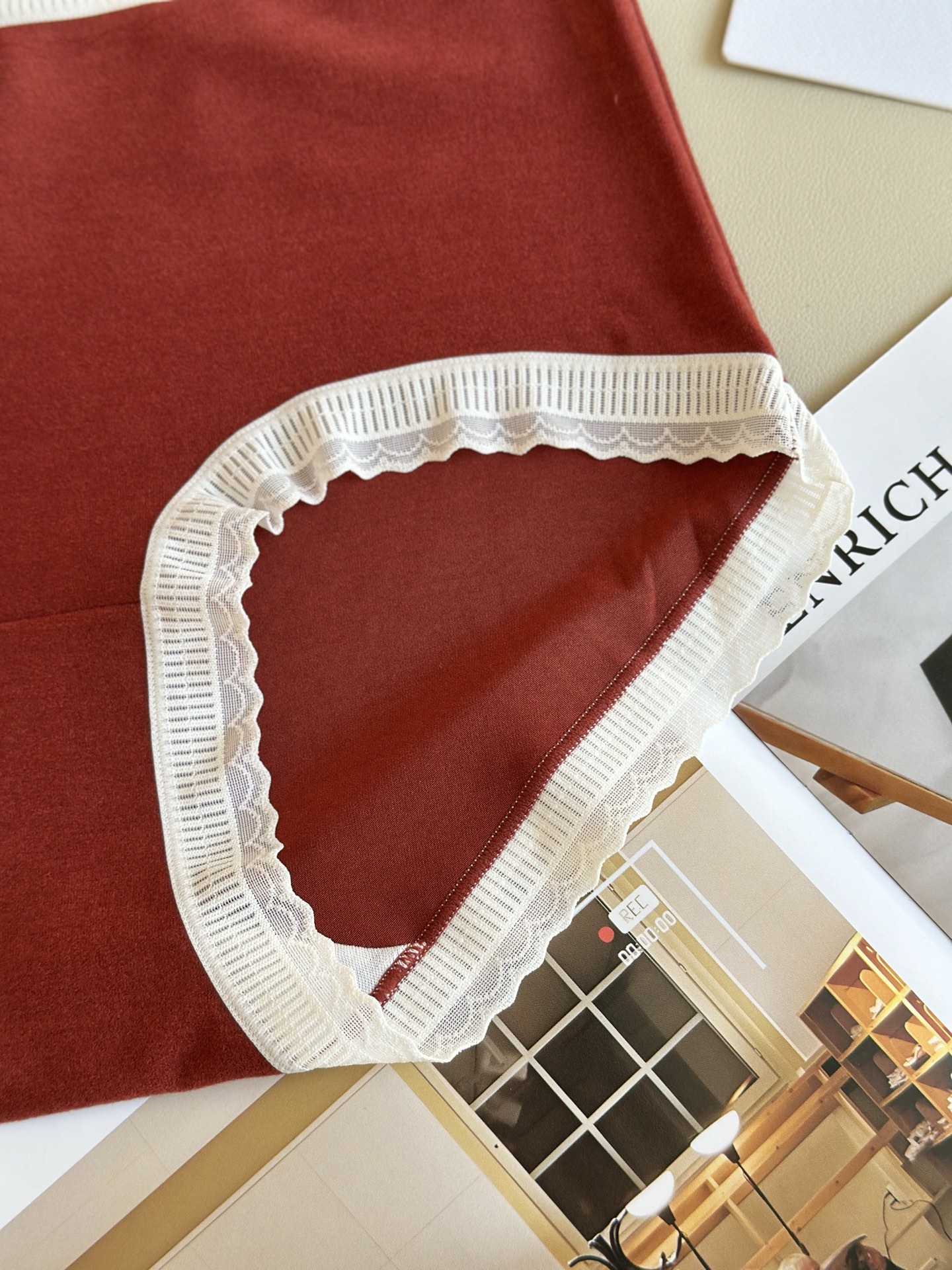 秋冬laPerla新款冬季无痕磨毛厚款德绒女士中腰三角内裤 大红中国红春节吉祥必备品冬季爆款舒适磨毛面料