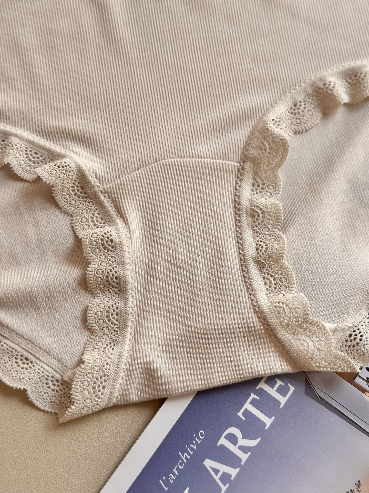 ⚠️‼️‼️ LaPerla 新款舒适天花板裸感莫代尔桑蚕丝内裤软乎乎的细腻手感桑蚕丝加长裆10A抑菌【