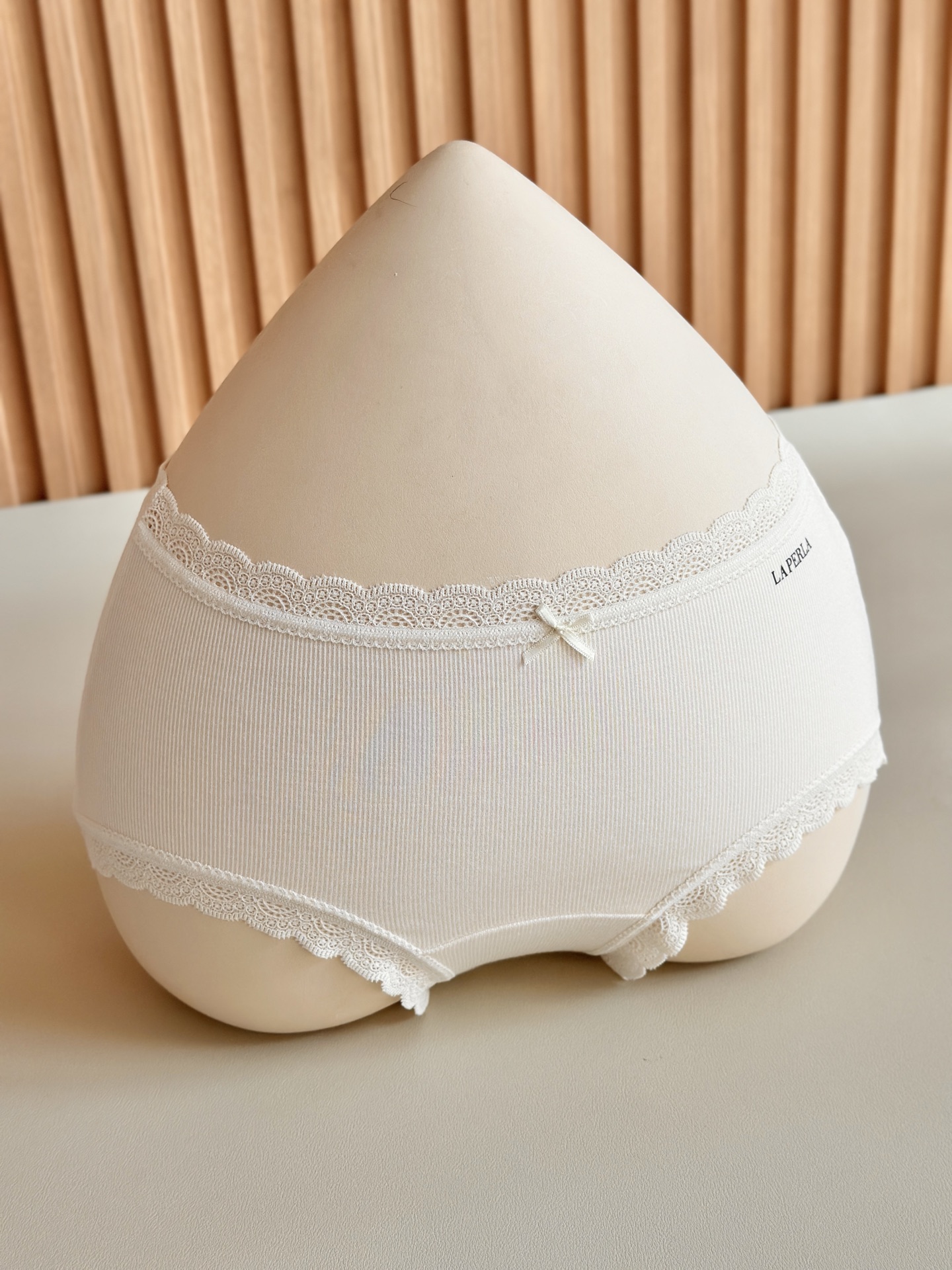 ⚠️‼️‼️ LaPerla 新款舒适天花板裸感莫代尔桑蚕丝内裤软乎乎的细腻手感桑蚕丝加长裆10A抑菌【