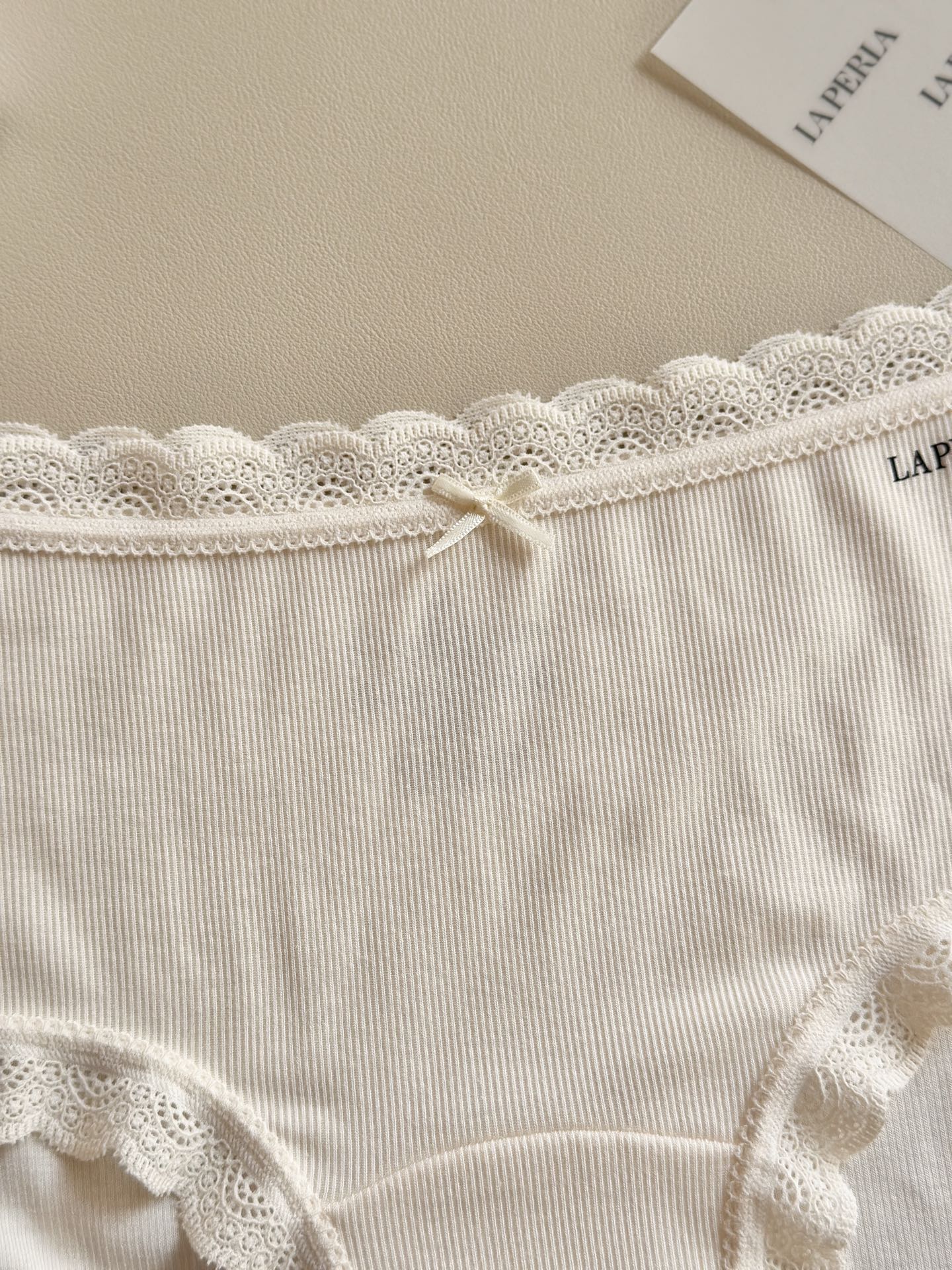 ⚠️‼️‼️ LaPerla 新款舒适天花板裸感莫代尔桑蚕丝内裤软乎乎的细腻手感桑蚕丝加长裆10A抑菌【