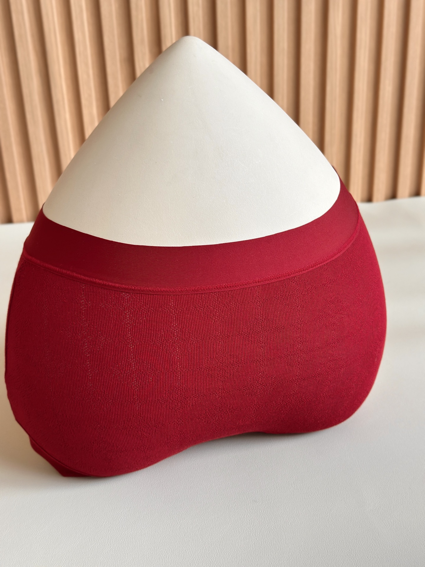 ‼️‼️福利面料：LaPerla大蝴蝶结镂空舒适再生纤维素纤维高配比面料001底档：100棉执行标准：G