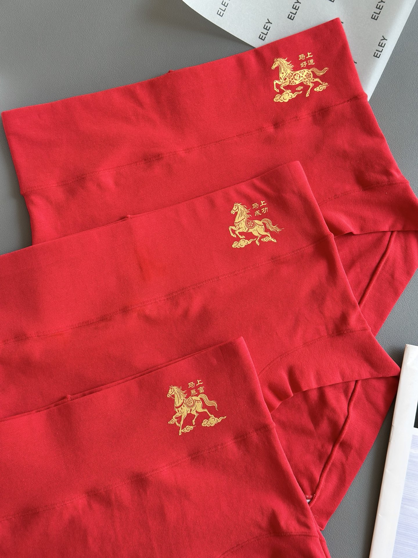 红运加身，奢护贴身ELEY新款中国红60支新疆长绒棉舒适高端男士平角内裤 女士高腰三角 情侣款大红色新年