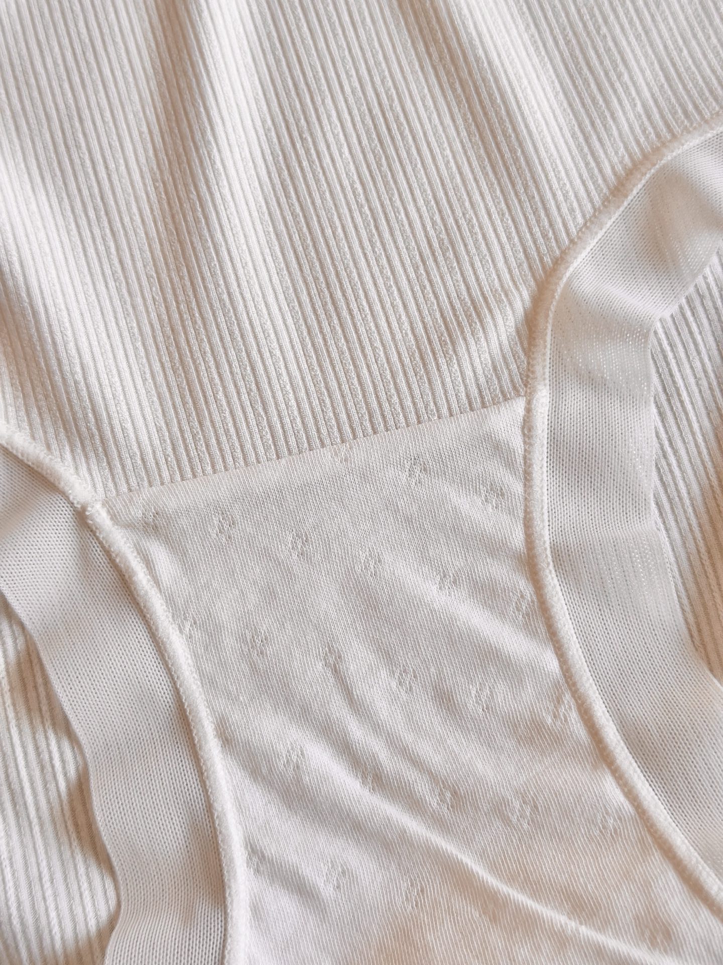 ‼️‼️LaPerla新款2026提花棉肌理感中腰女士内裤这才是高端内衣的“裸感”自由拒绝沉闷的单一纯色