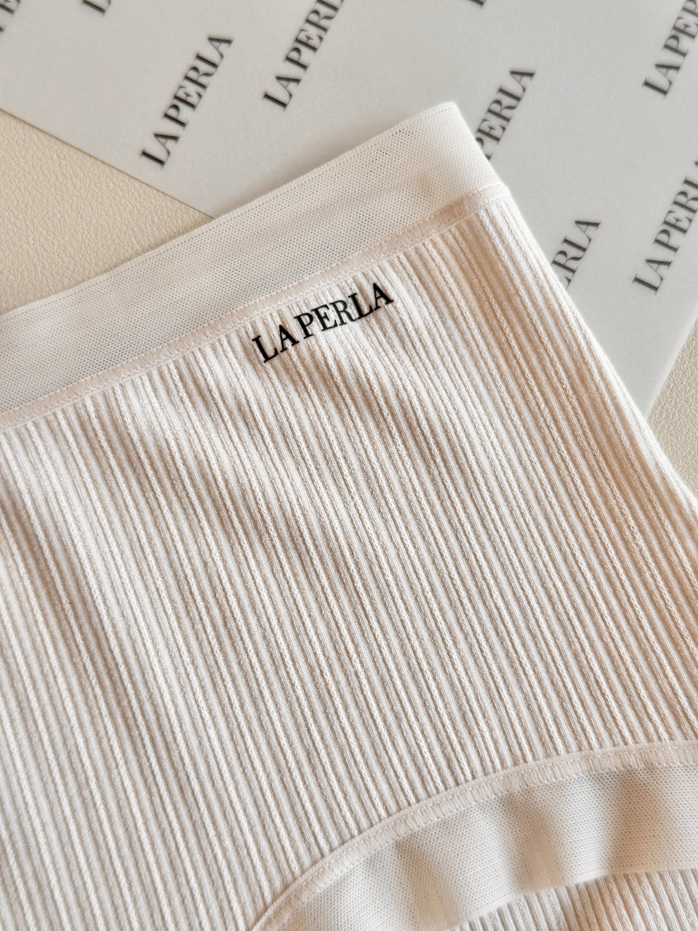 ‼️‼️LaPerla新款2026提花棉肌理感中腰女士内裤这才是高端内衣的“裸感”自由拒绝沉闷的单一纯色