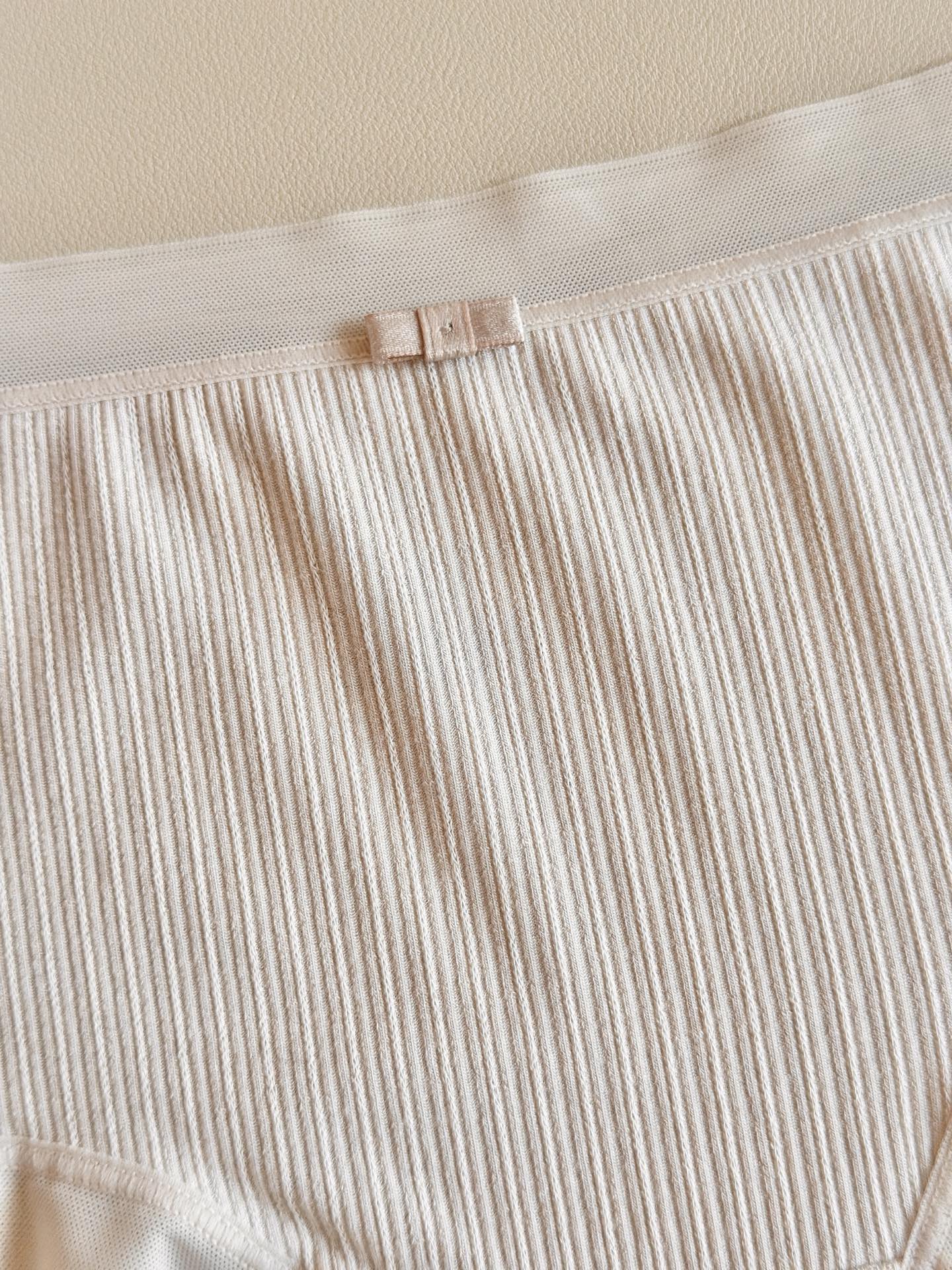 ‼️‼️LaPerla新款2026提花棉肌理感中腰女士内裤这才是高端内衣的“裸感”自由拒绝沉闷的单一纯色