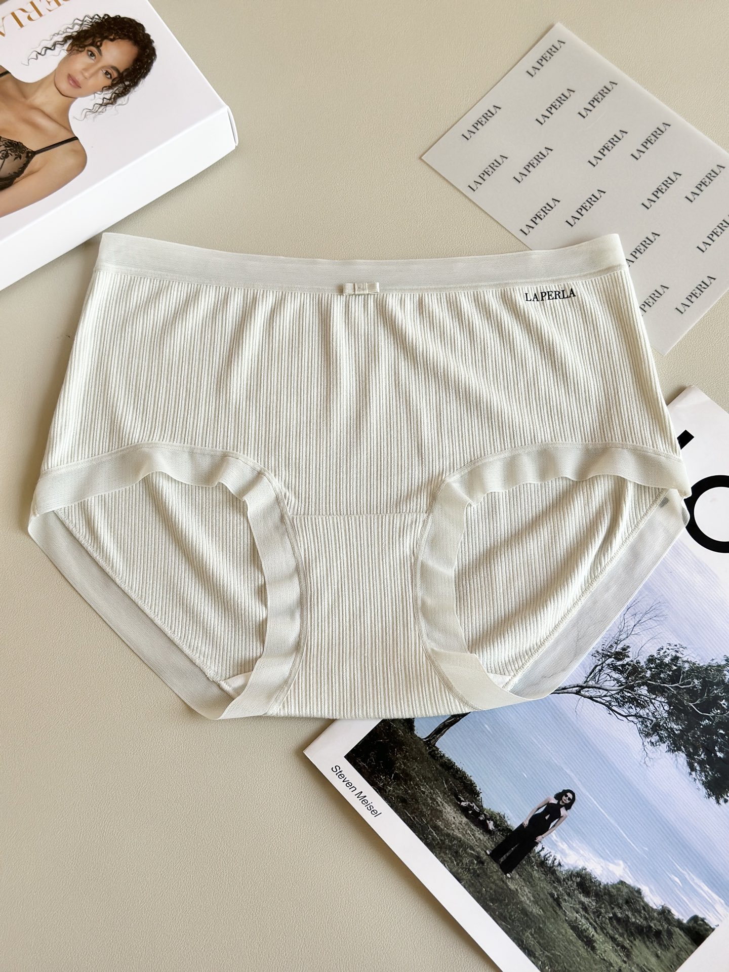 ‼️‼️LaPerla新款2026提花棉肌理感中腰女士内裤这才是高端内衣的“裸感”自由拒绝沉闷的单一纯色