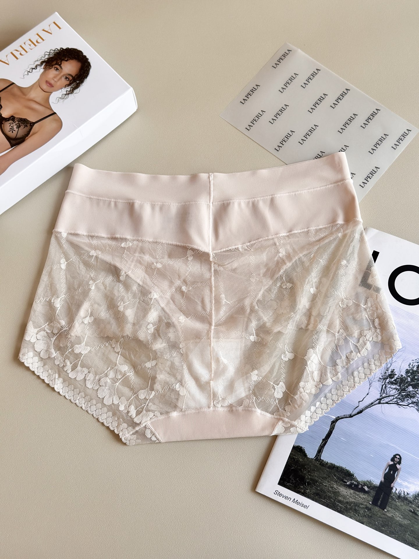 ‼️‼️ LaPerla 2026新款｜精致提花蕾丝内裤高级哑光肌理，软糯亲肤无感无痕工艺，高腰包裹更显
