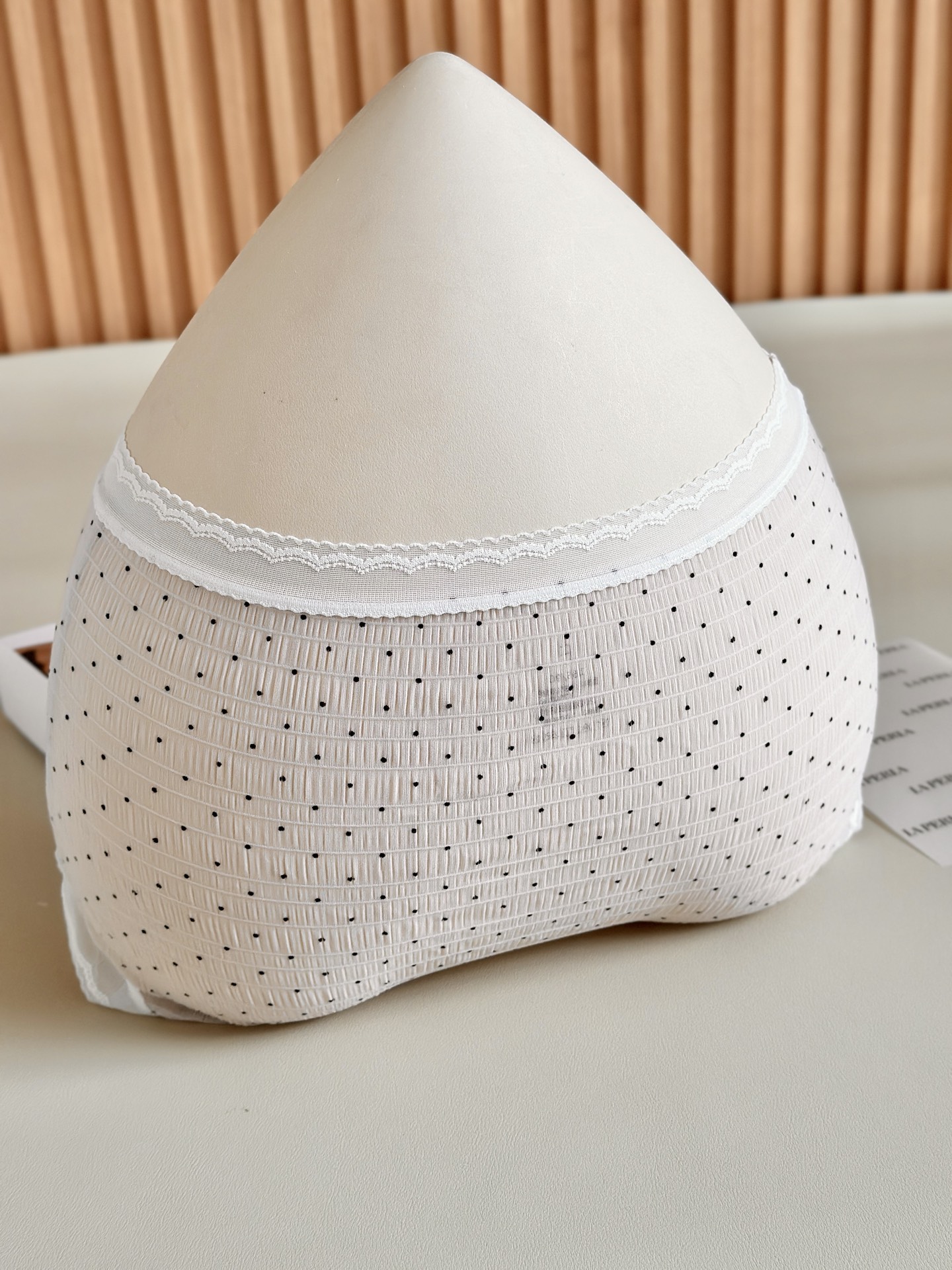 La Perla 新款泡泡纱女士内裤，意大利奢享质感，自带温柔肌理。超柔云朵触感，高弹无痕不勒，贴身如第