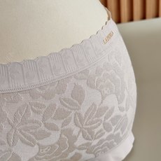 ⚠️⚠️‼️‼️La Perla 轻奢女士内裤|A类纯棉+桑蚕丝裆中腰平角女士内裤夏季薄款透气不闷,抗菌 ⚠️⚠️‼️‼️La Perla 轻奢女士内裤|A类纯棉+桑蚕丝裆中腰平角女士内裤夏季薄款透气不闷,抗菌