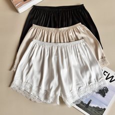 ‼️‼️⚠️「晚风入怀,自在无界」以缎面为笺,蕾丝为韵,裁一段晚风入衣。不紧绷、不刻意,让身体在柔软里舒 ‼️‼️⚠️「晚风入怀,自在无界」以缎面为笺,蕾丝为韵,裁一段晚风入衣。不紧绷、不刻意,让身体在柔软里舒