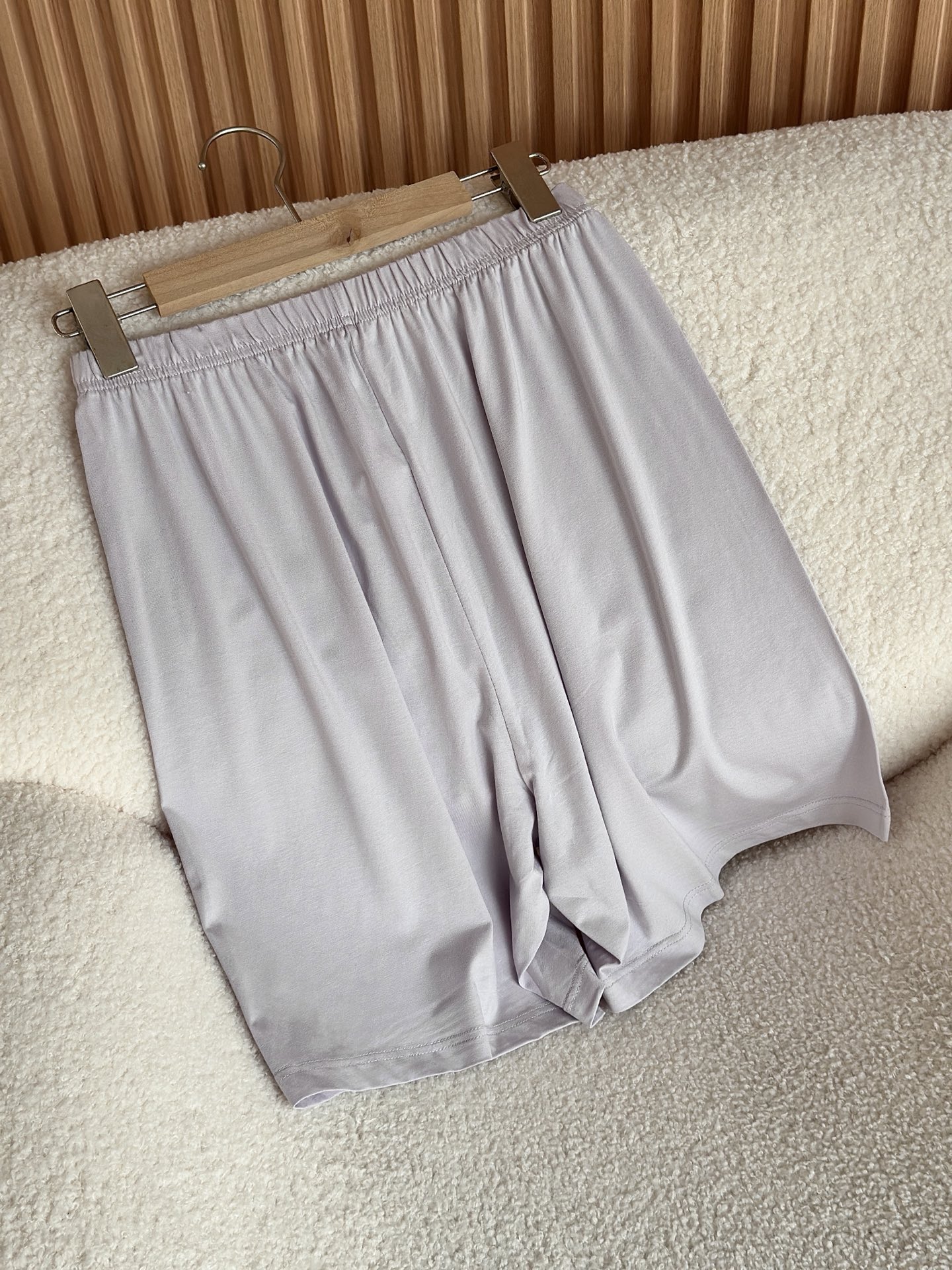 ⚠️⚠️‼️‼️🆕LP春夏蚕养·开襟家居服（短袖短裤）睡衣套装棉+人棉混纺，再加入桑蚕丝成分，带来爽滑亲