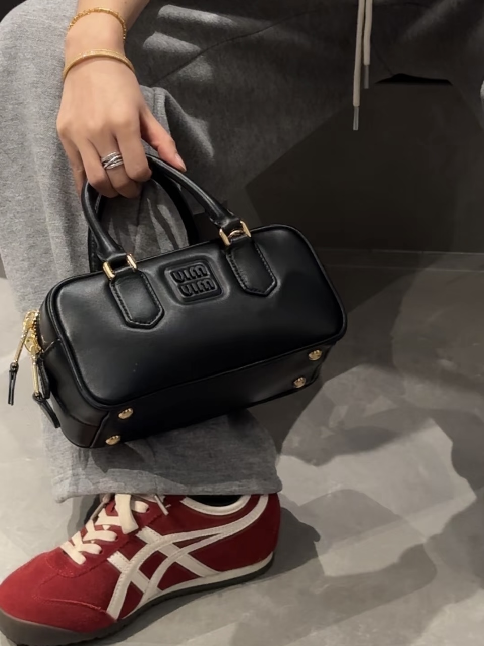 ‼️现货【黑色】彩色的尽头是黑白；经典!!!所有人衣柜都不会少的一个小黑包 属于淡人的精致感