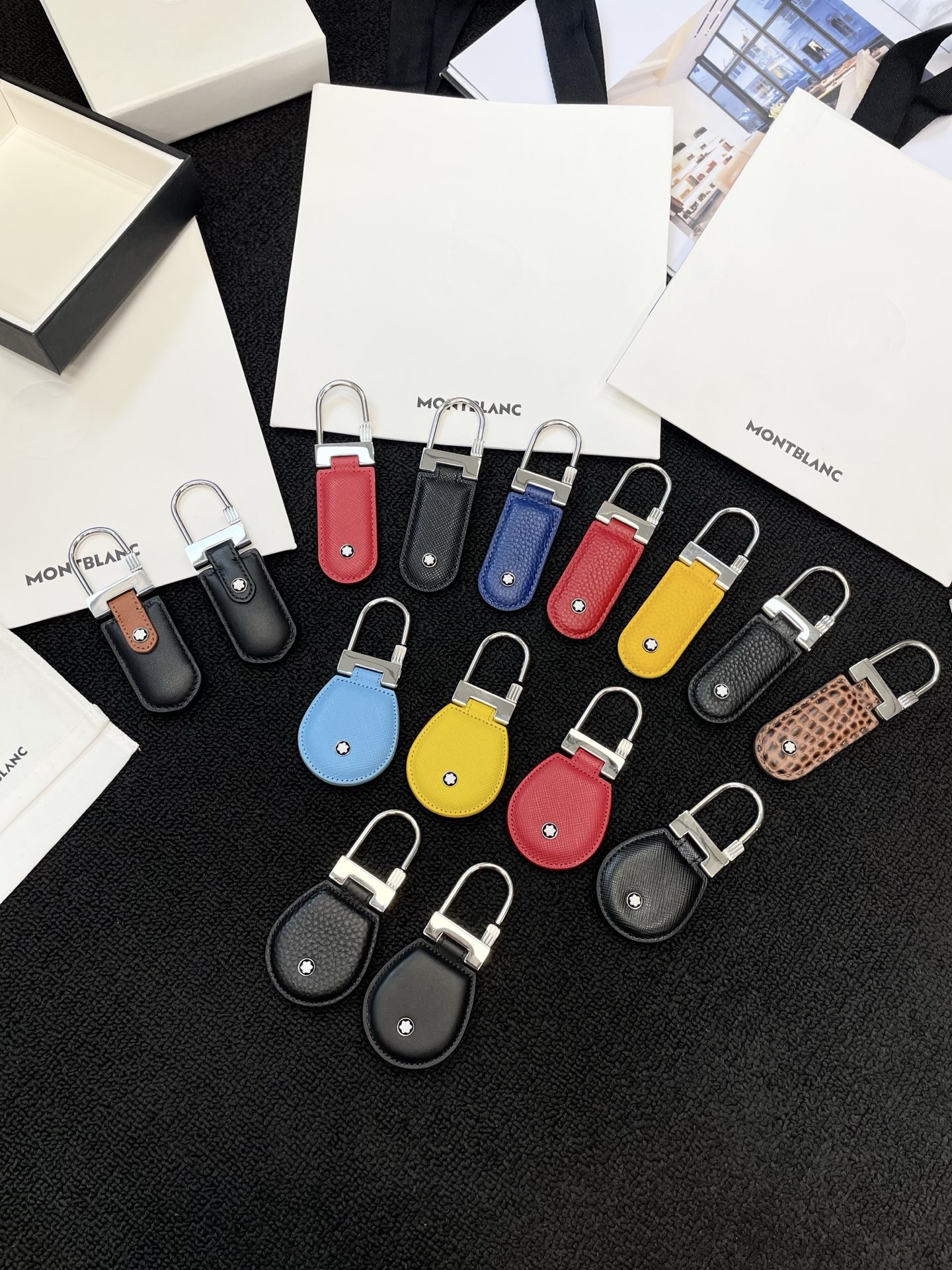 Montblanc Sleutelhanger Collectie - Stijlvol en Functioneel Accessoire