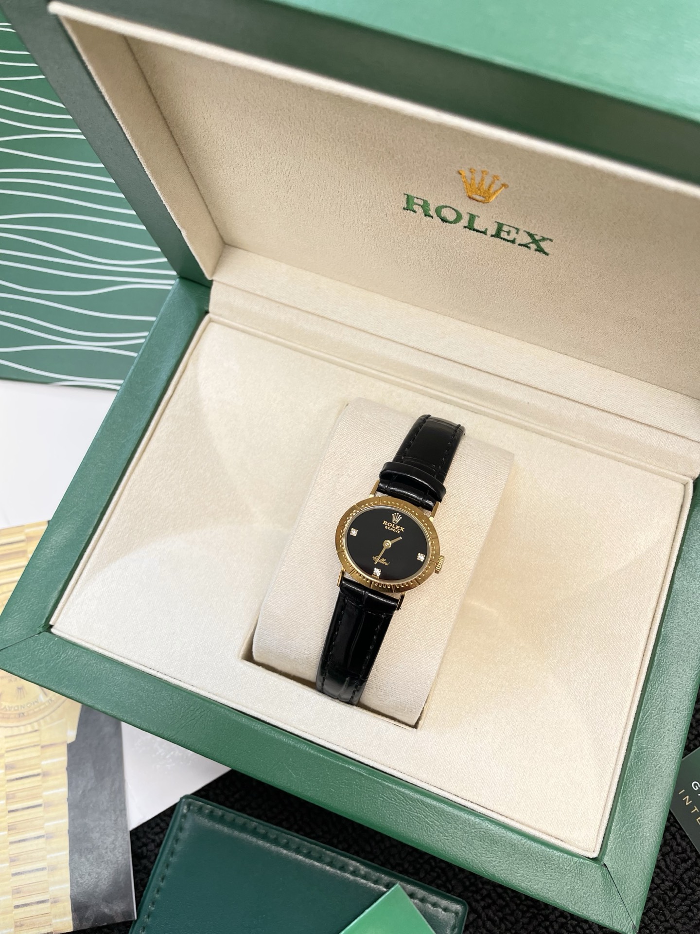 Часы Rolex