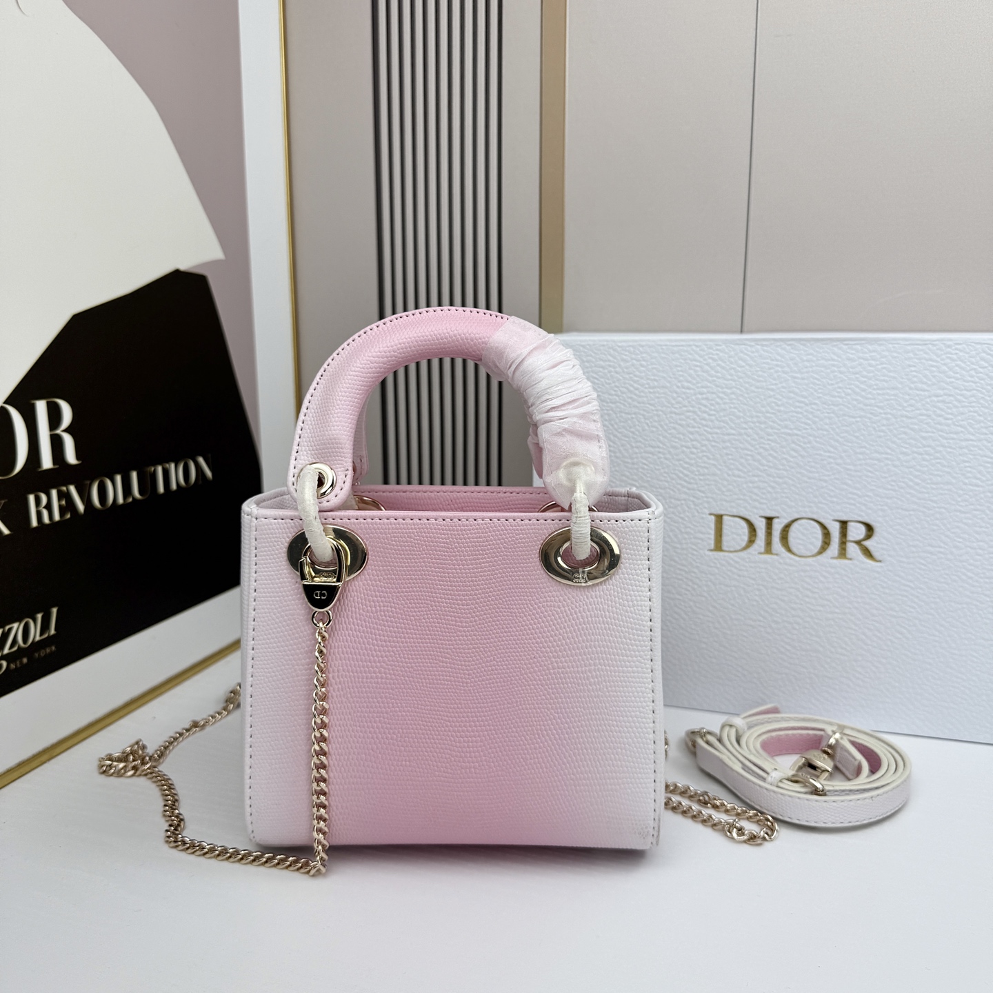 Dior迪奥戴妃包蜥蜴纹可可爱爱 小巧玲珑 优雅精致 仙女必备款尺寸：17.8.15
