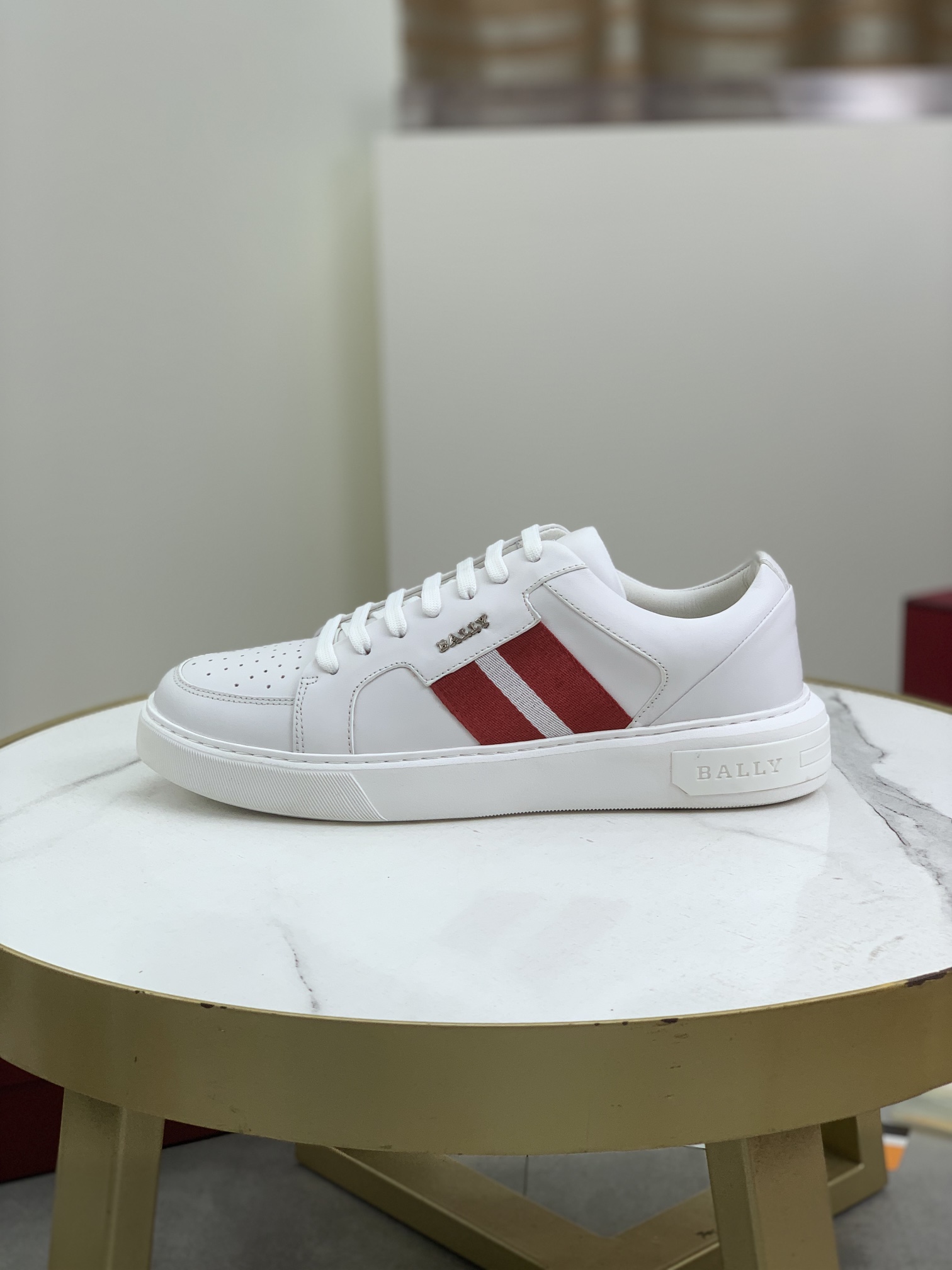 Versión superior real pedido original BALLY Nuevos zapatos deportivos casuales de otoño de Bally Desarrollo y producció…