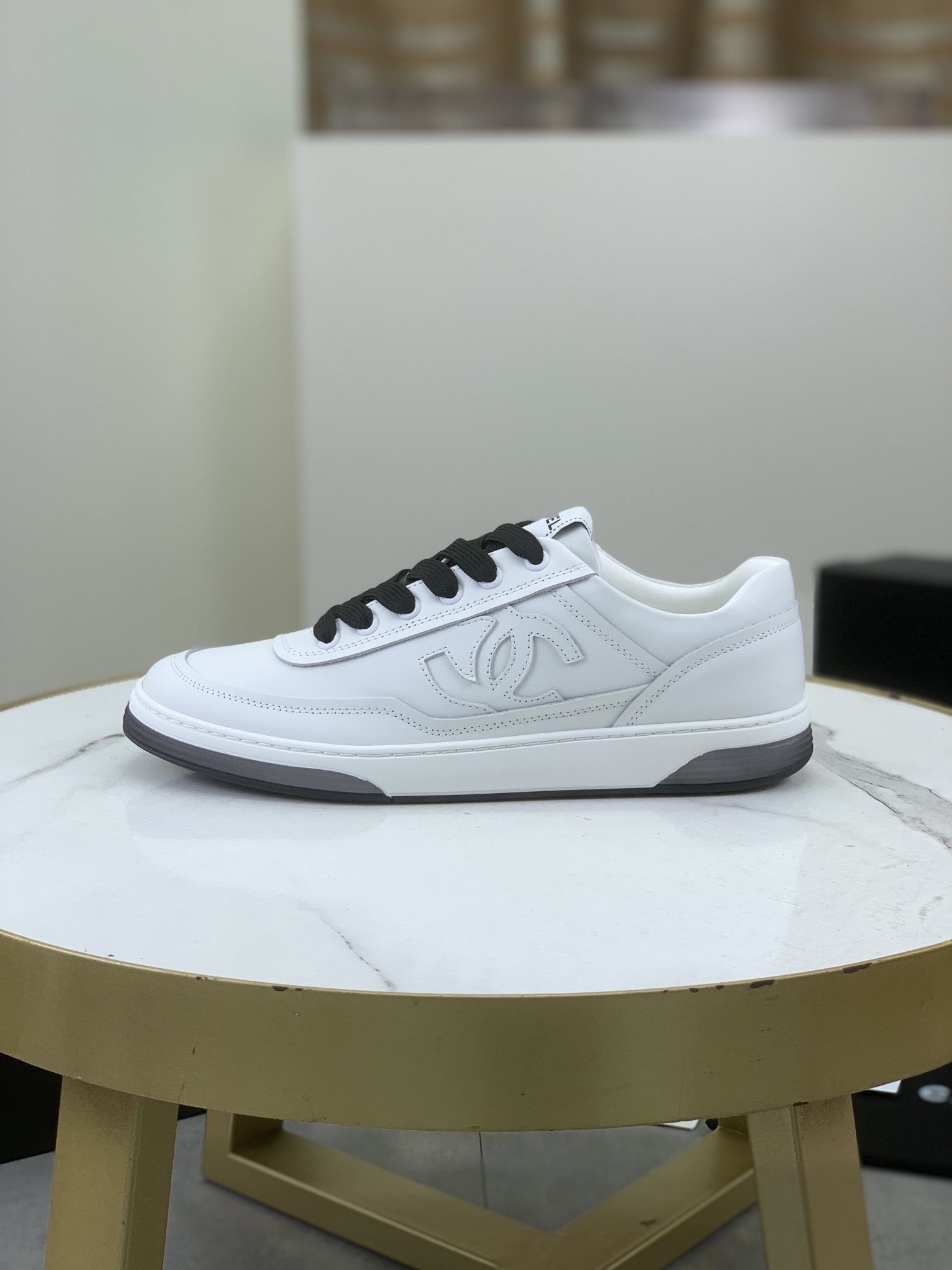 Precio real versión superior Chanel Chanel 23p nuevo Xiaoxiang Suede Panda Zapatos Zapatos deportivos casuales Zapatos …