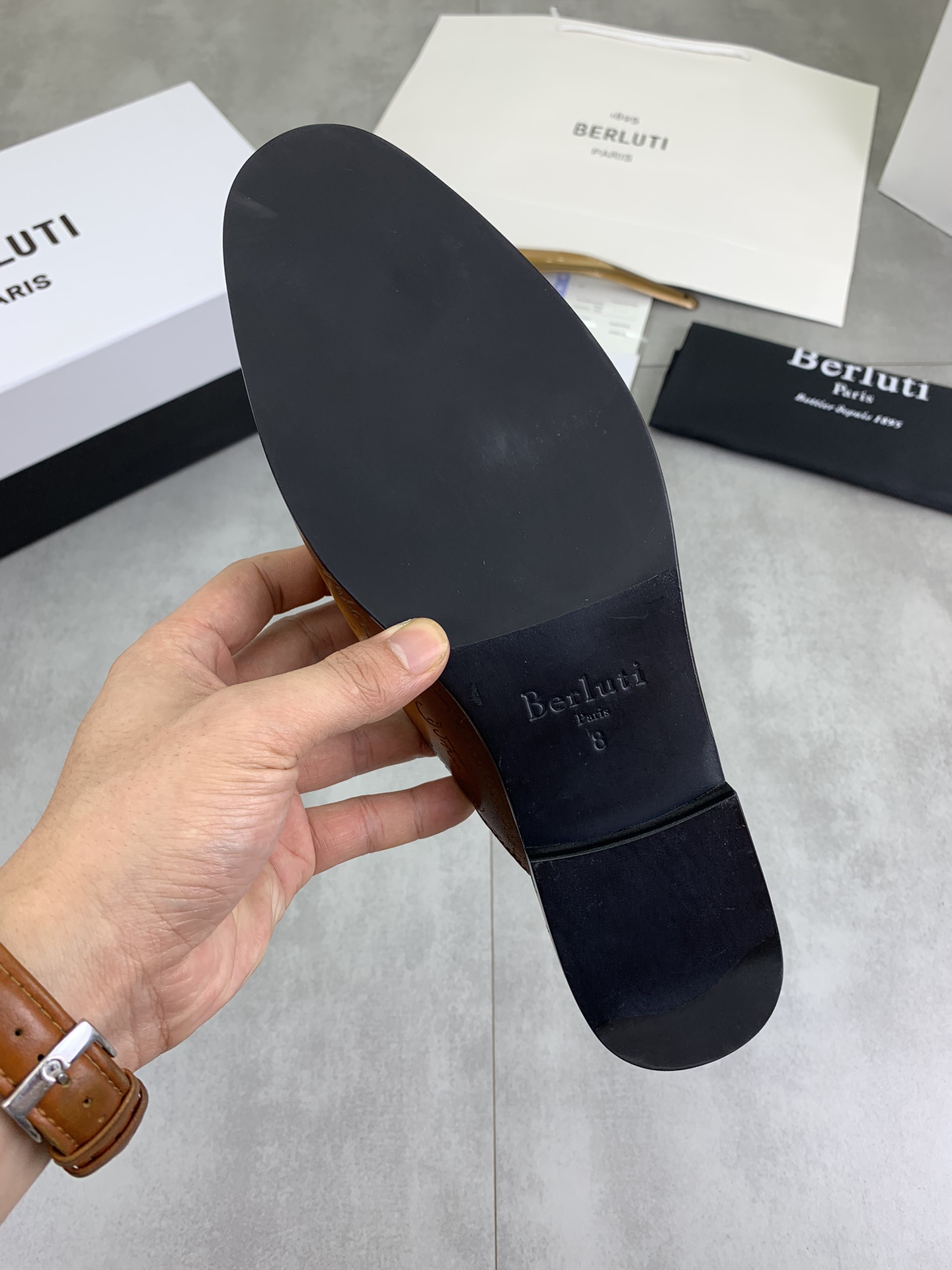 Precio de fábrica P420 Berluti/Bruti 2024 nuevos zapatos semi-deslizantes de cuero de vaca importado