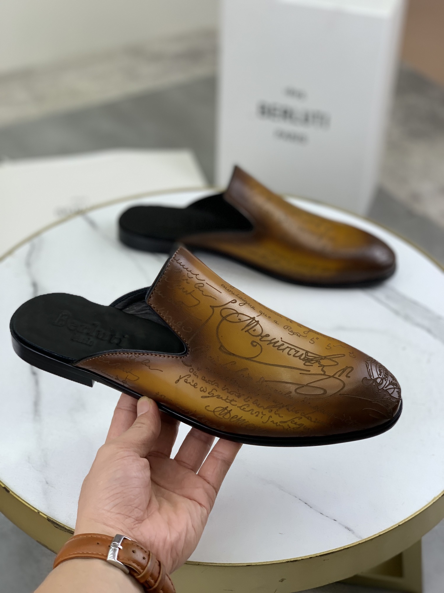 Precio de fábrica P420 Berluti/Bruti 2024 nuevos zapatos semi-deslizantes de cuero de vaca importado