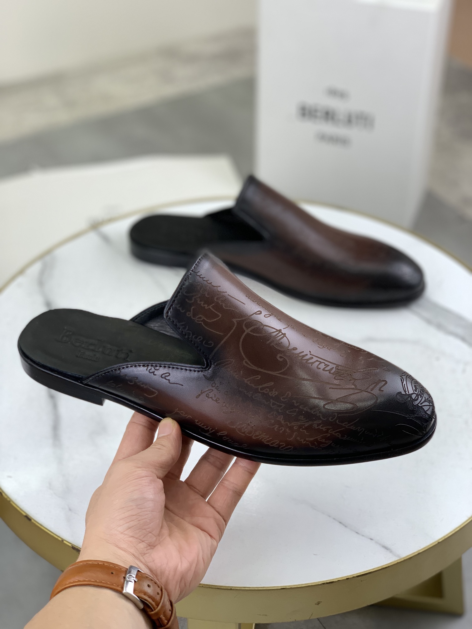 Precio de fábrica P420 Berluti/Bruti 2024 nuevos zapatos semi-deslizantes de cuero de vaca importado