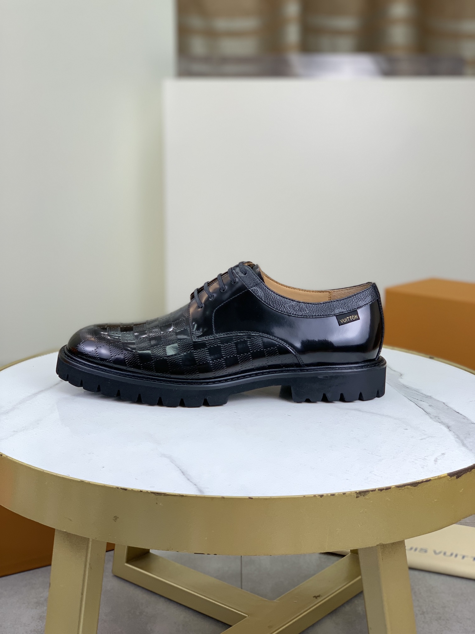NO:347768,LOUIS VUITTON [Louis Dinwei] - LV men's business casual leather shoes, luxurious and noble all use imported original cowhide, just to create a more comfortable wearing experience, the upper is original high-end open-edge beaded calfskin imported soft cowhide, original lightweight foamed large sole size 39-44 (38.45 46 can be customized without return),, louis vuitton, louis vuitton, louis vuitton, cowhide19860909LOUIS VUITTON【路易登威】—LV男士商务休闲皮鞋,奢华尊贵全部采用进口原版牛皮,只为打造更为舒适的穿着体验,鞋面原版高端开边珠小牛皮进口柔软牛皮里,原版轻便发泡大底码数39-44（38.45 46可定做不退换）,,louis vuitton,louis vuitton,louis vuitton,cowhide,Men's shoes