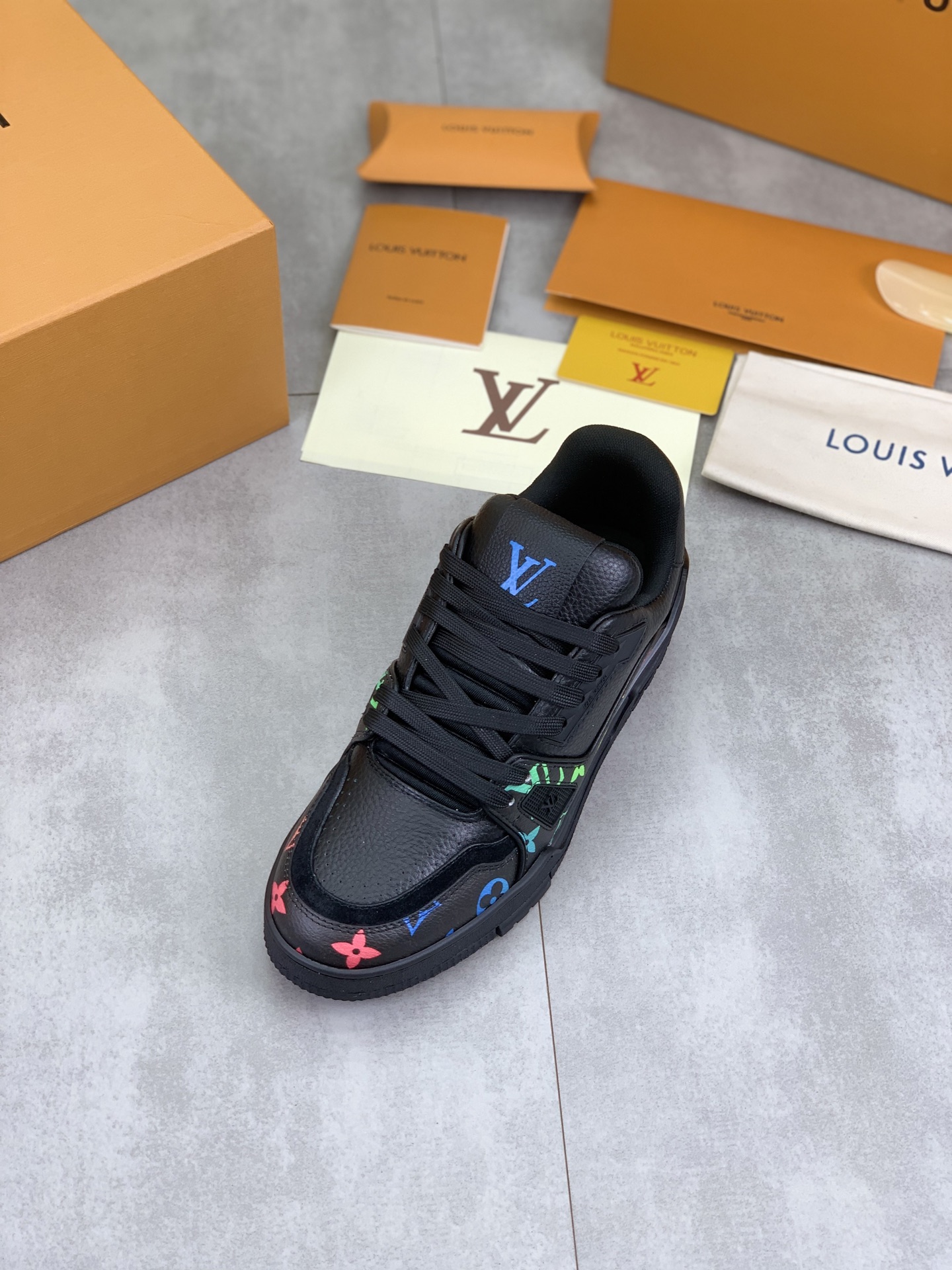 Louis Vuitton Men's Black Leather High-Top Sneakers, Size 38-45 5 i1741517386847 3781 0 3