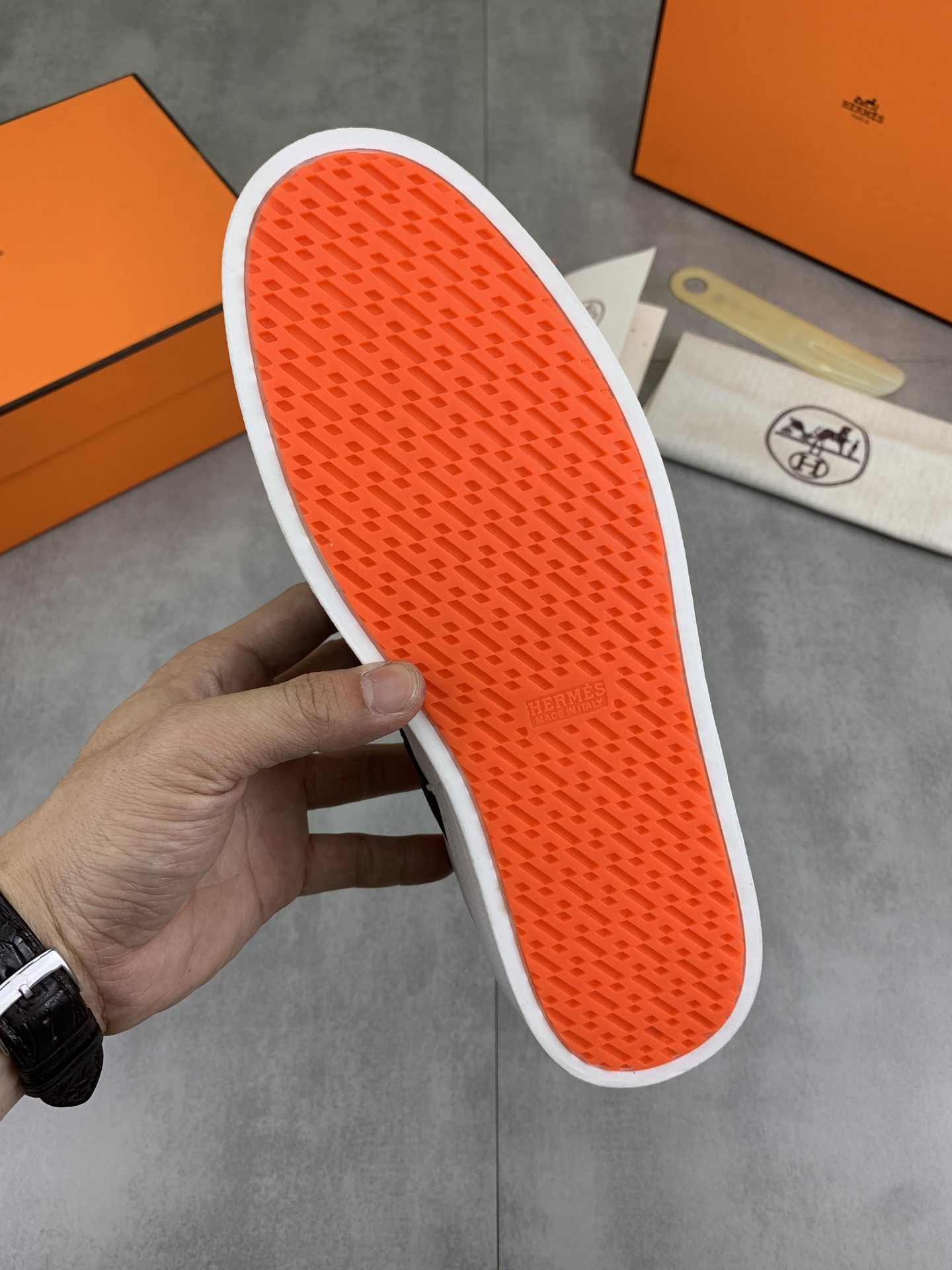 Hermes Men's Leather Sneakers, Designer Fashion Sneakers, Lace-up Casual Shoes 9 i1743177112480 1589 0 7