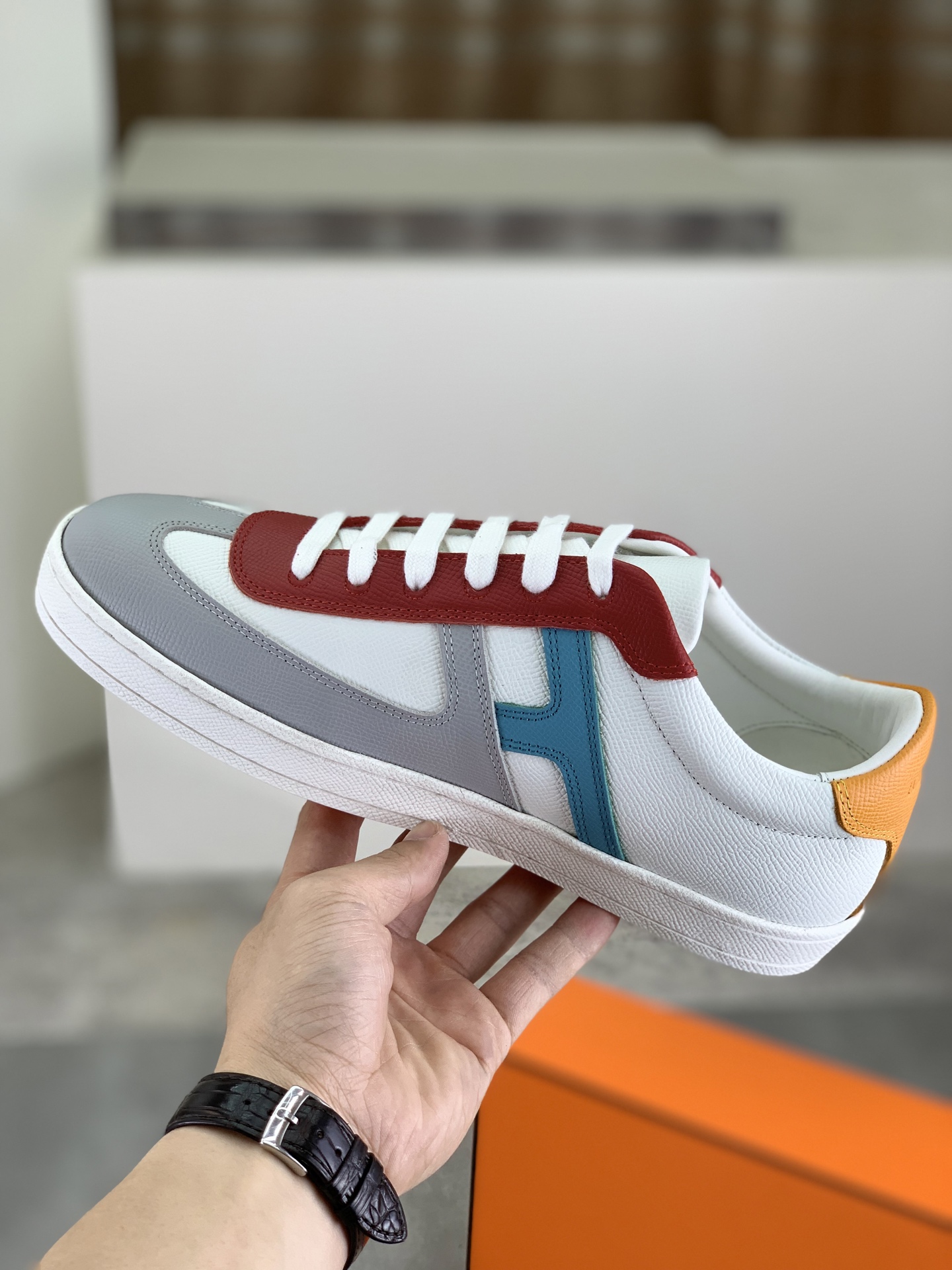 Hermès Men's Leather Sneakers with 'H' Cutout, Luxurious Comfort 7 i1743177161177 9371 0 5