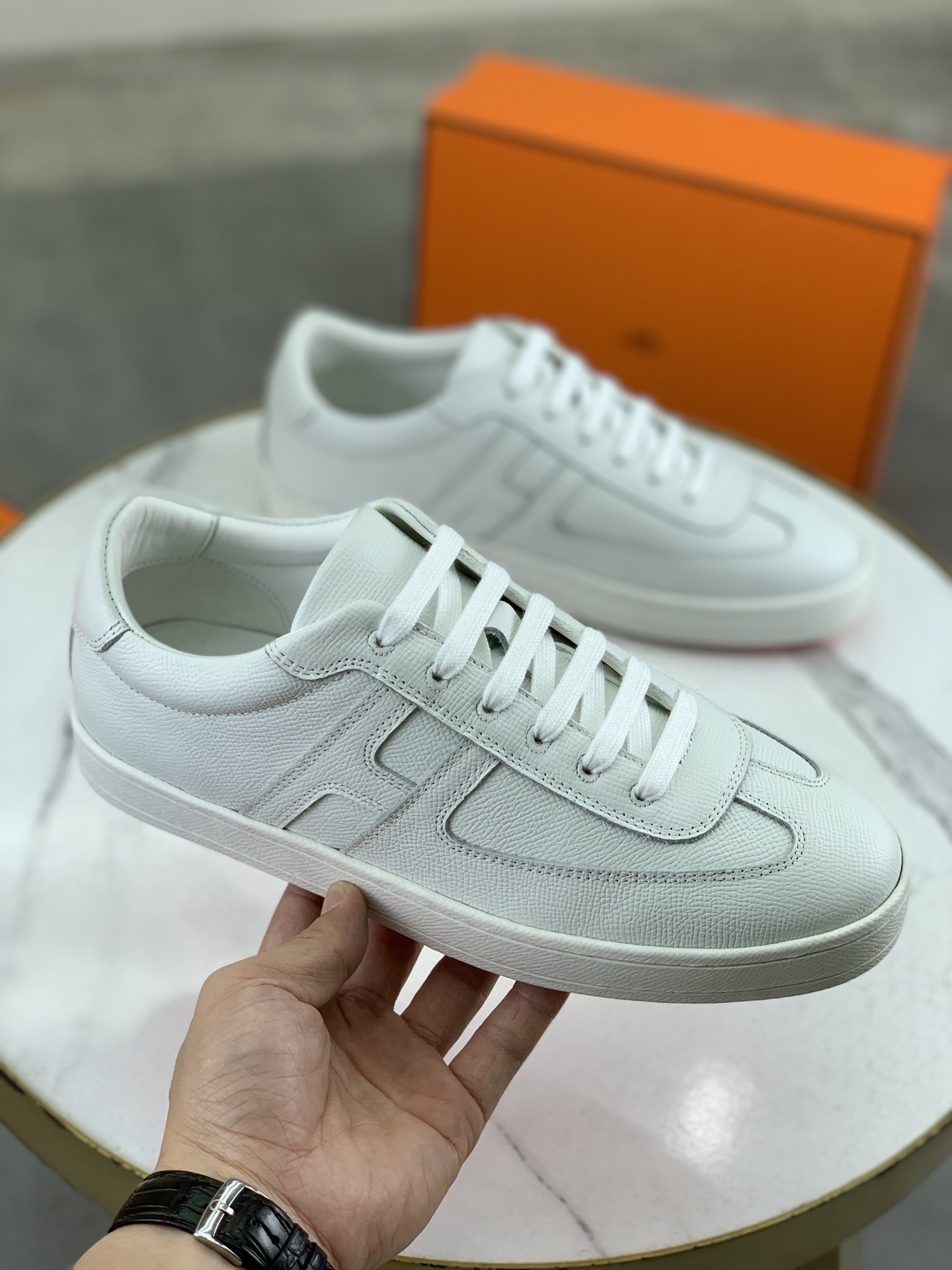 Hermes Men's White Leather Sneakers with Iconic Perforated H Logo 4 i1743177215484 4724 0 2