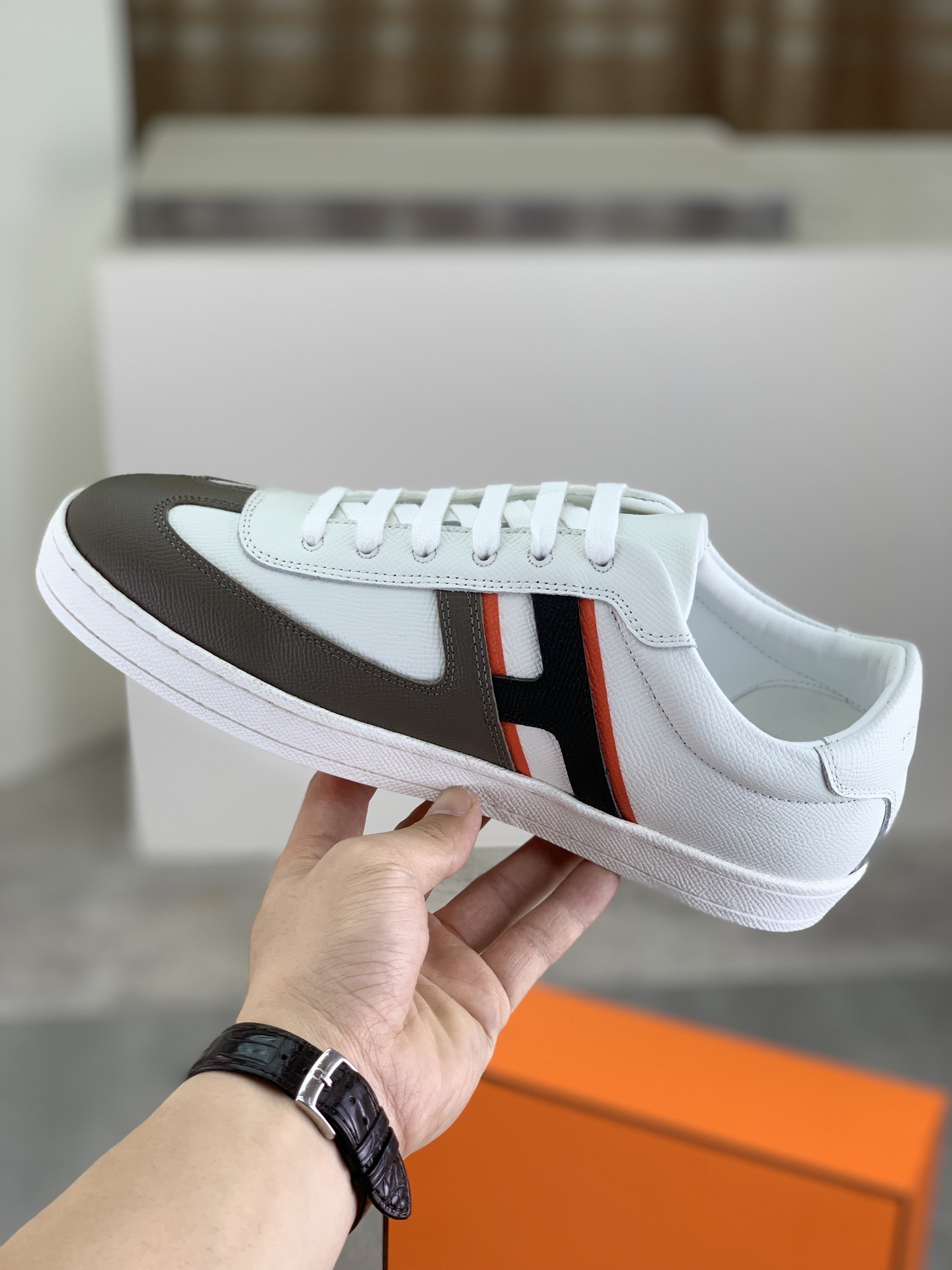 Hermes Men's Leather Sneakers Luxury Casual Shoes 7 i1743177262175 5796 0 5