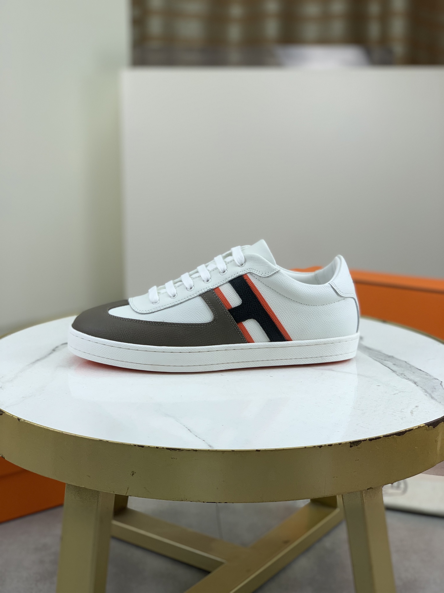 Hermes Men's Leather Sneakers Luxury Casual Shoes 2 i1743177262183 5716 0 0
