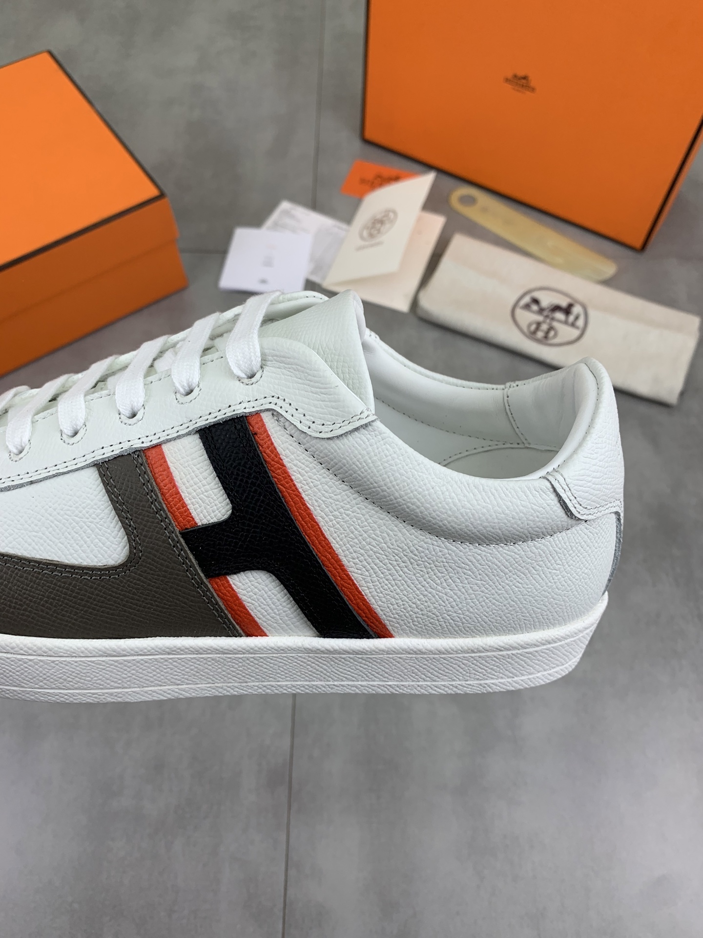 Hermes Men's Leather Sneakers Luxury Casual Shoes 8 i1743177264821 4804 0 6
