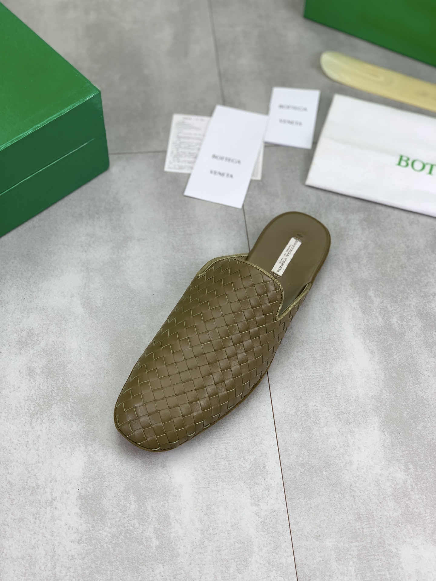 Bottega Veneta Woven Leather Mules, Business Loafers for Men and Women 5 i1745167520029 9194 0 3