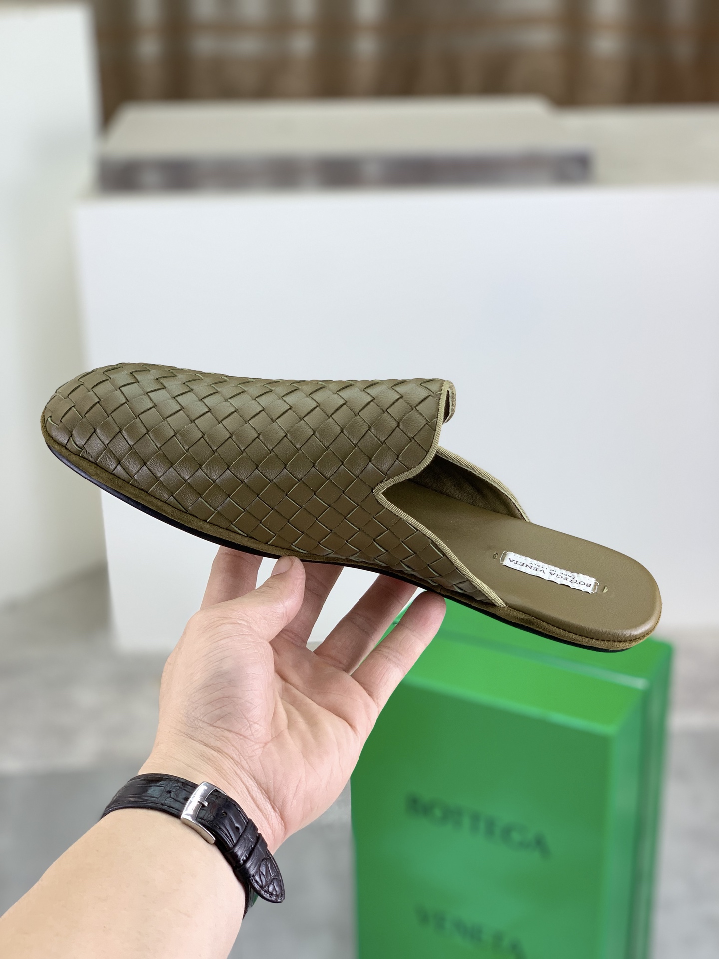 Bottega Veneta Woven Leather Mules, Business Loafers for Men and Women 7 i1745167520125 9339 0 5