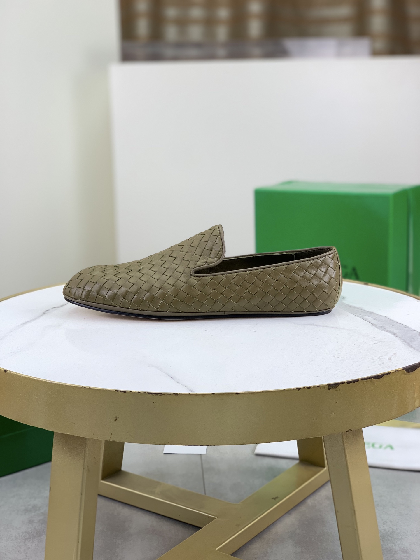 Bottega Veneta Woven Leather Loafers - Premium Quality & Craftsmanship 2 i1745167618469 6369 0 0