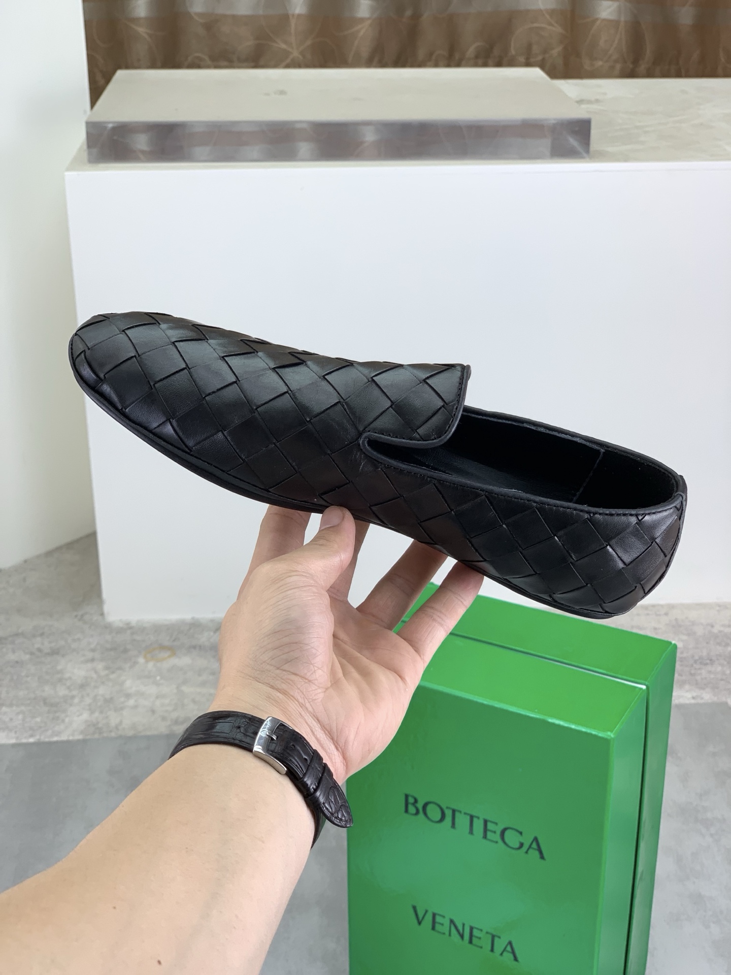 Bottega Veneta Woven Leather Loafers - Premium Quality, Handmade, Leather Sole 7 i1745167650186 9062 0 5
