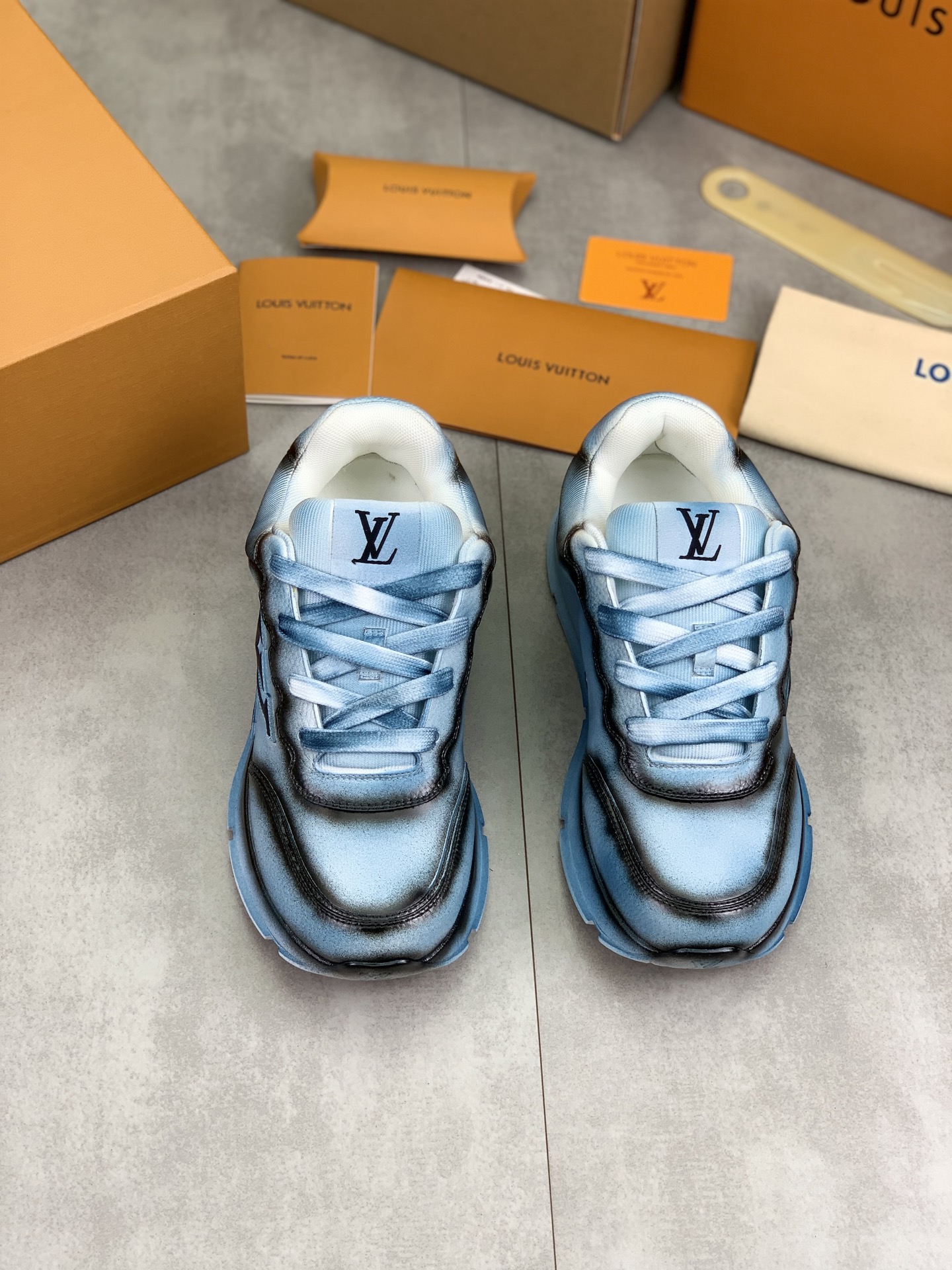 Louis Vuitton Classic High-Top Sneakers in Blue Leather, Couple Style 3 i1745482818139 5031 0 1