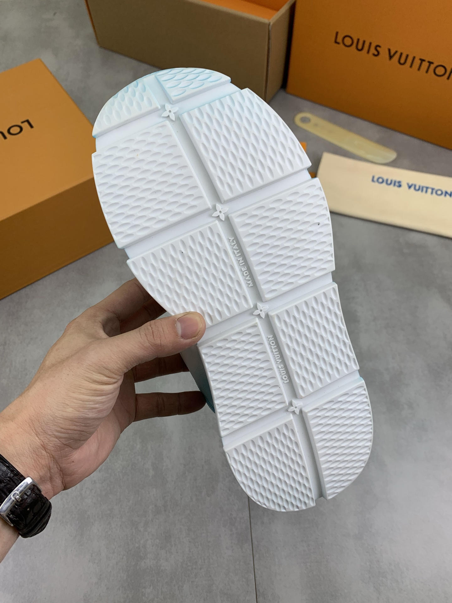 Louis Vuitton High-Top Sneakers in Blue Leather, Designer Couple Shoes 9 i1745482863005 8102 0 7