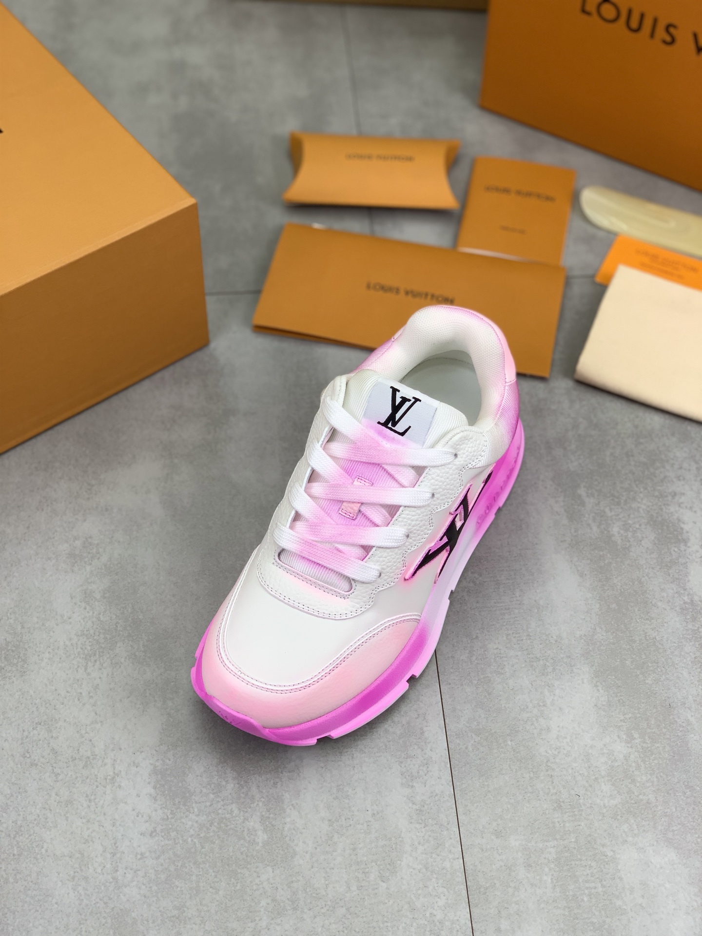 Louis Vuitton Women's LV Trainer Sneaker Pink/White Leather Size 35-44 5 i1745482892746 1271 0 3