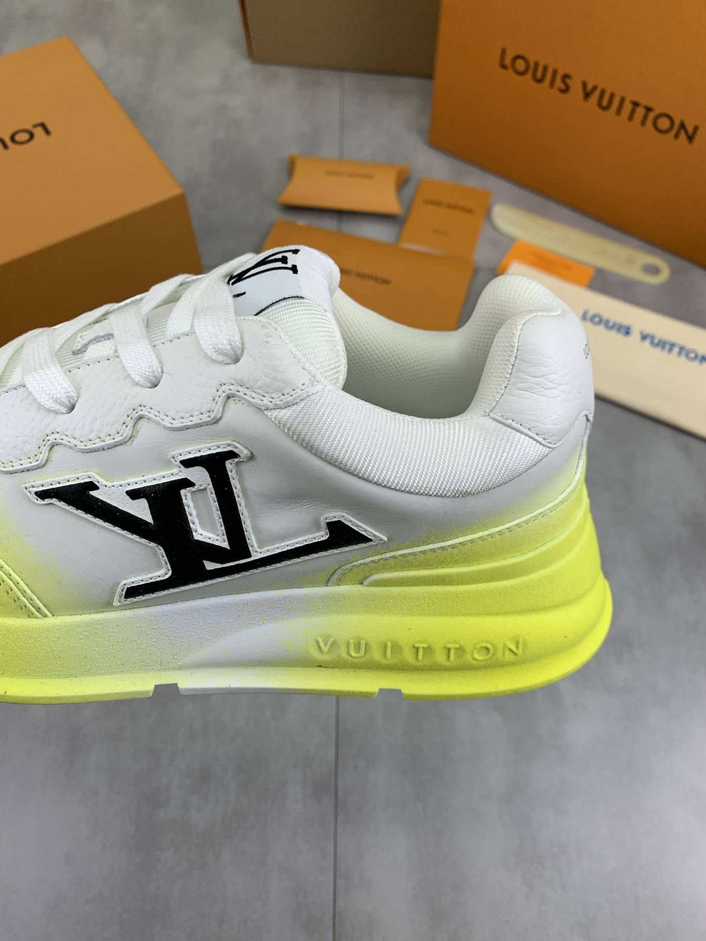 Louis Vuitton High-Top Sneakers: Premium Leather, Stylish Design, and Comfort 8 i1745482971835 9833 0 6