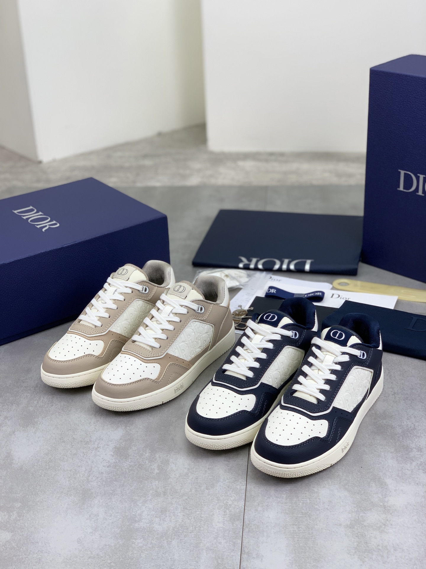 Dior B57 Low-Top Sneakers, Oblique Print, Leather, Lace-up, Unisex 11 i1745601052331 5217 0 9