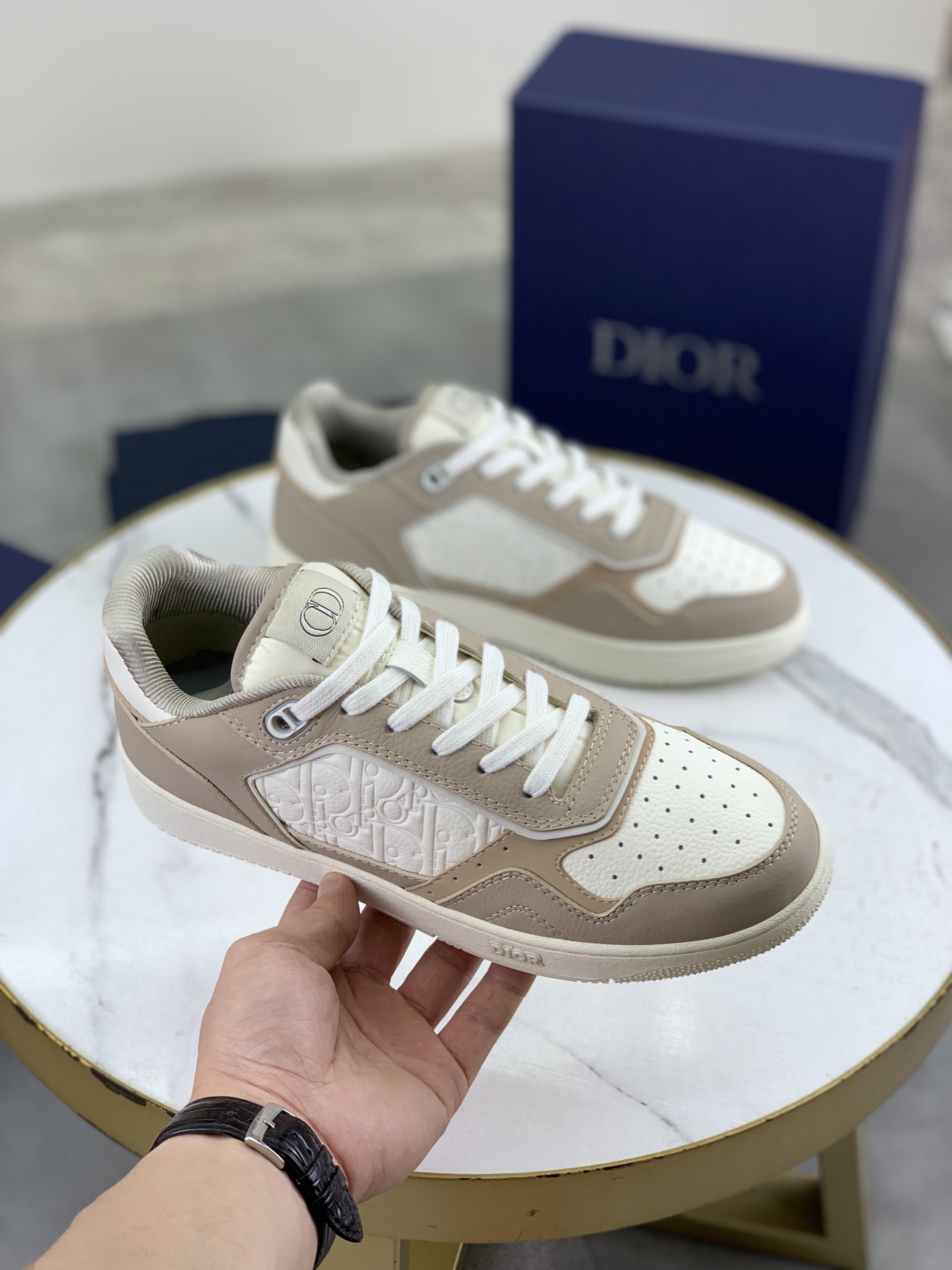 Dior B57 Low-Top Sneakers: Beige Oblique Canvas, Premium Quality, Stylish Shoes 4 i1745601067022 3272 0 2