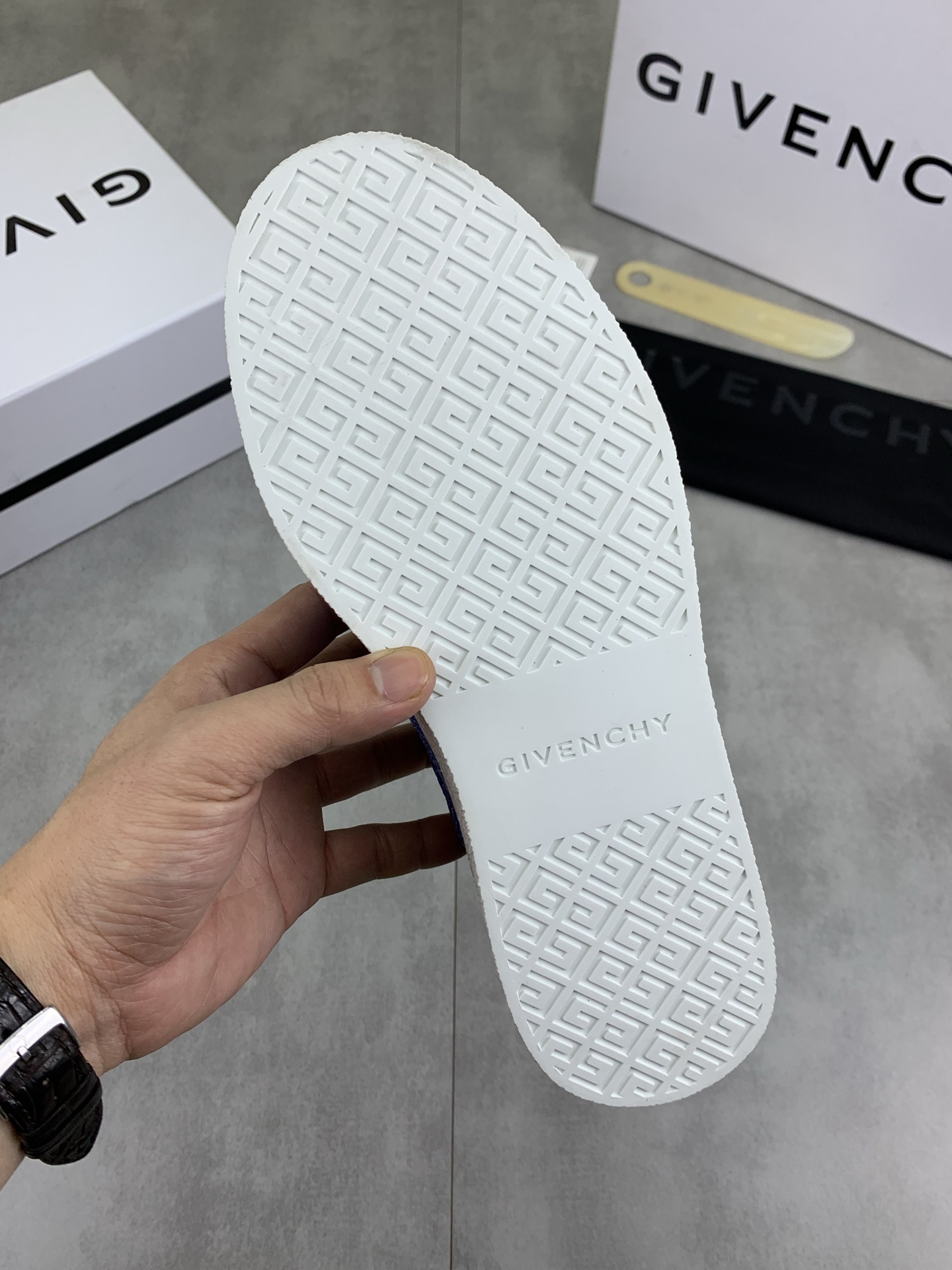 Givenchy Low-Top Sneakers: Original Design, Premium Calfskin, Comfort Fit 9 i1745768732365 3384 0 7