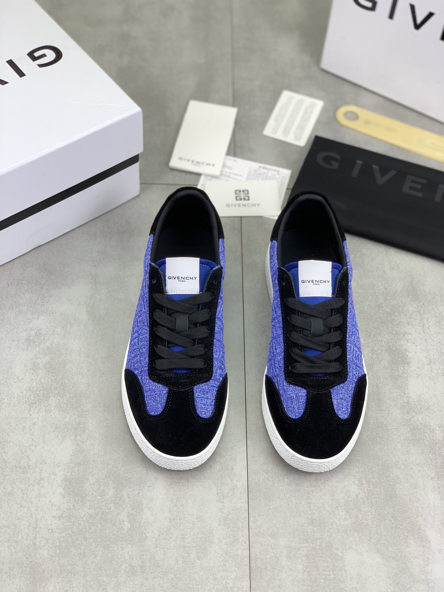 Givenchy Low-Top Sneakers: Original Design, Premium Calfskin, Comfort Fit 3 i1745768733652 4192 0 1