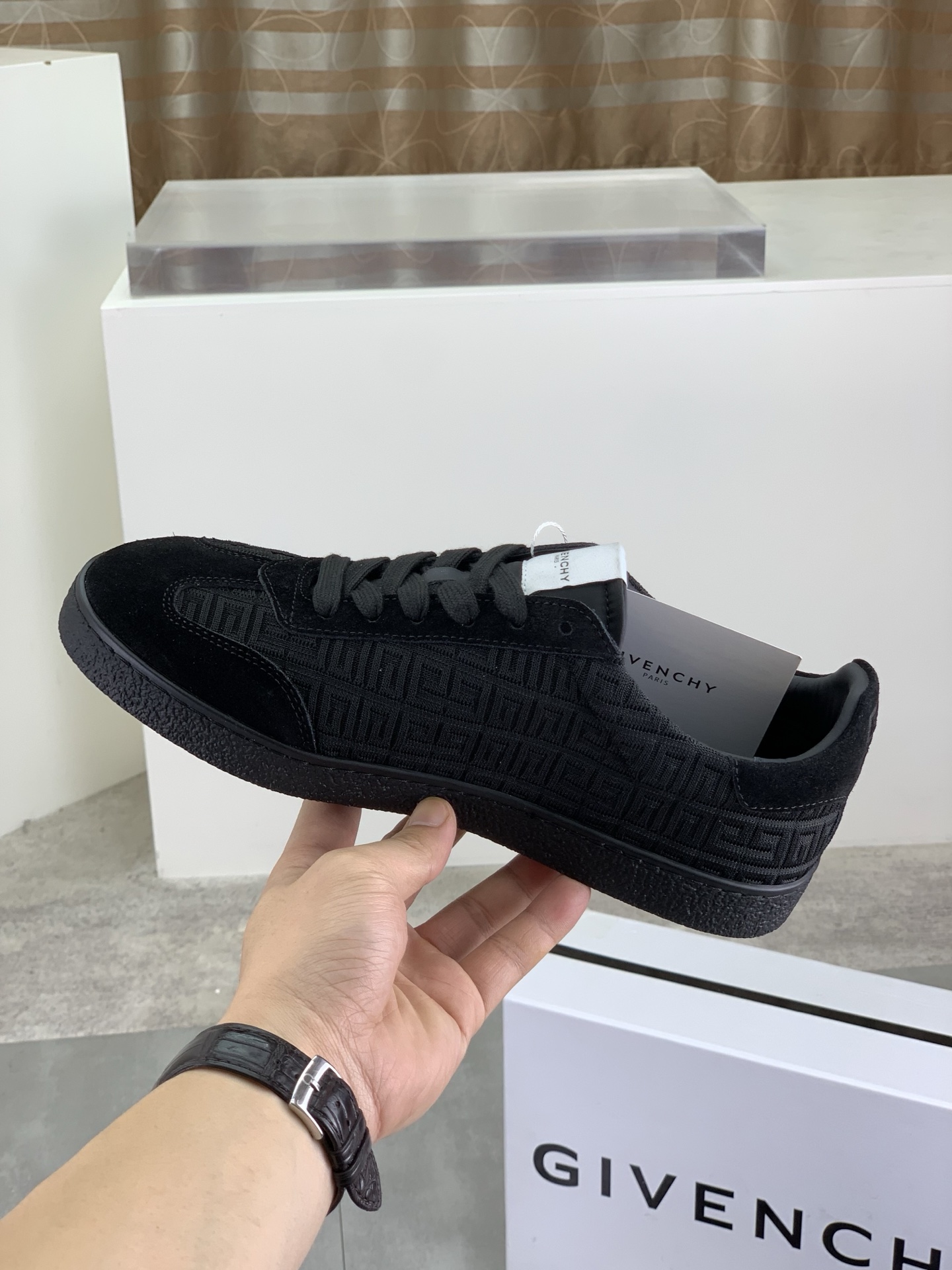 Givenchy Men's City Sport Low Top Sneakers Black Leather Size 38-44 7 i1745768814237 8849 0 5